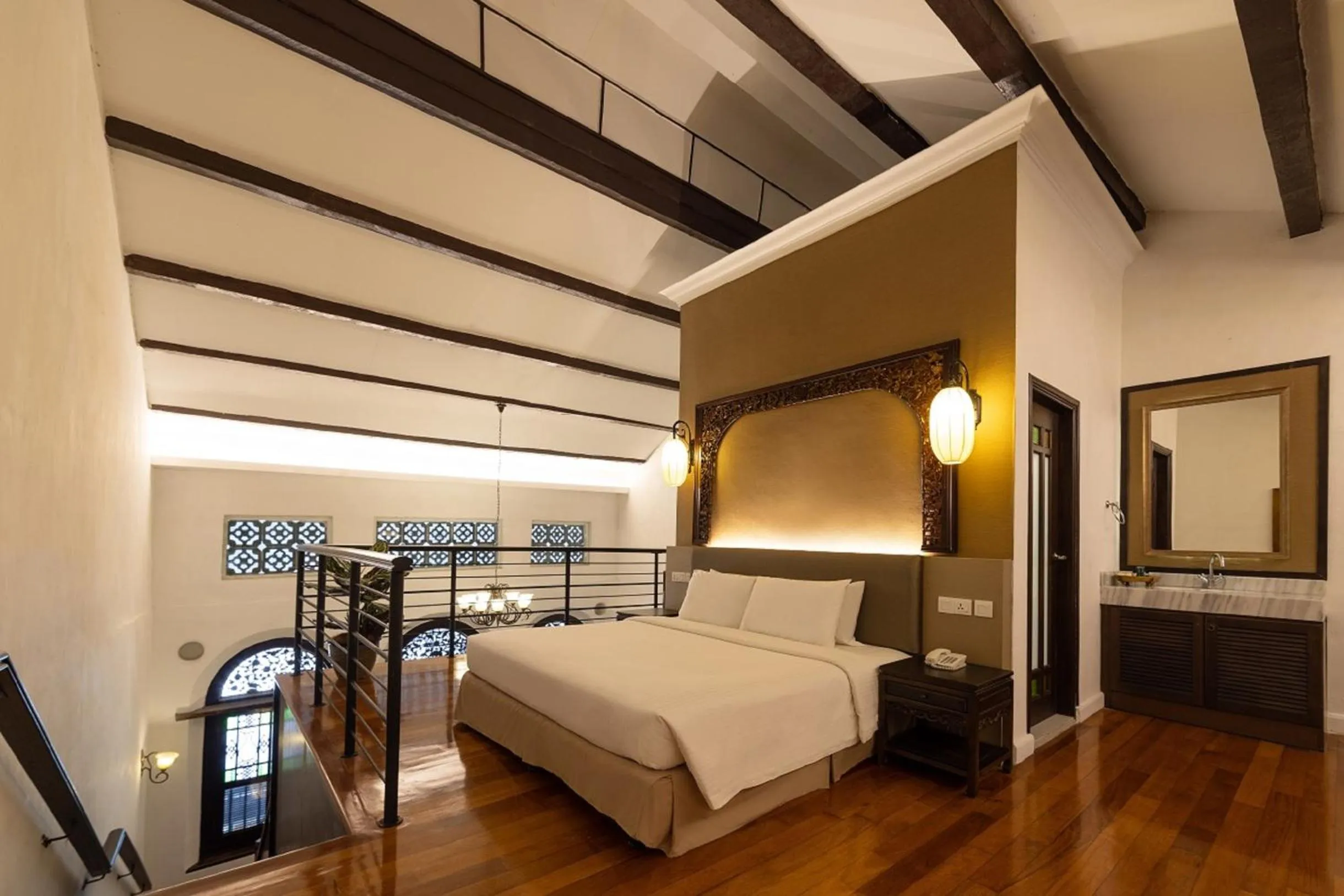 Bedroom, Bed in Hotel Puri Melaka