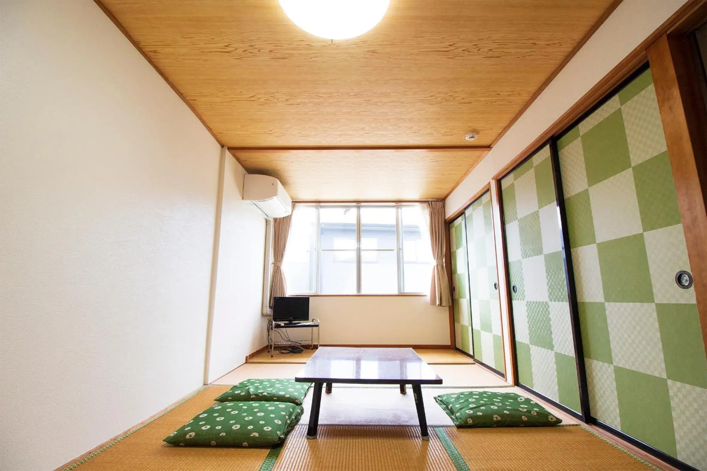 Economy Triple Room - single occupancy in Habitacion NIIYA Mt Fuji Economy Triple Room - single occupancy in Habitacion NIIYA Mt Fuji