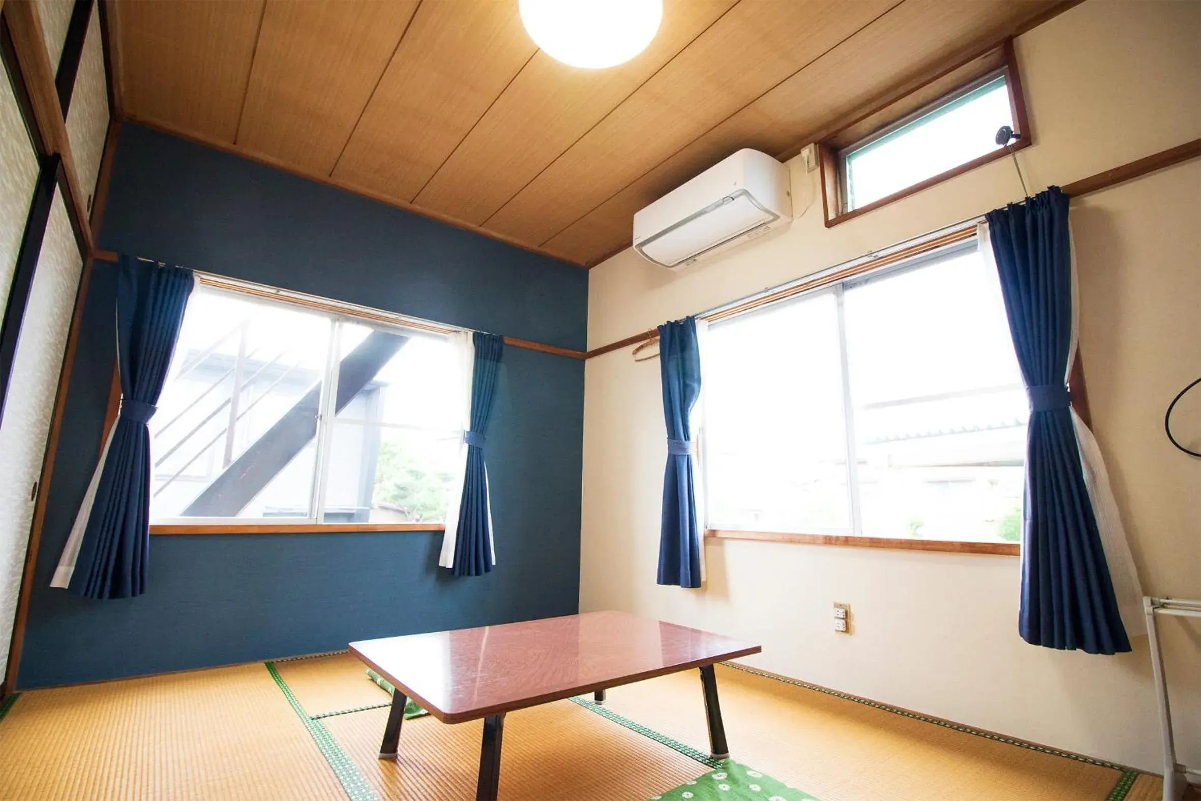 Economy Twin Room - single occupancy in Habitacion NIIYA Mt Fuji Economy Twin Room - single occupancy in Habitacion NIIYA Mt Fuji