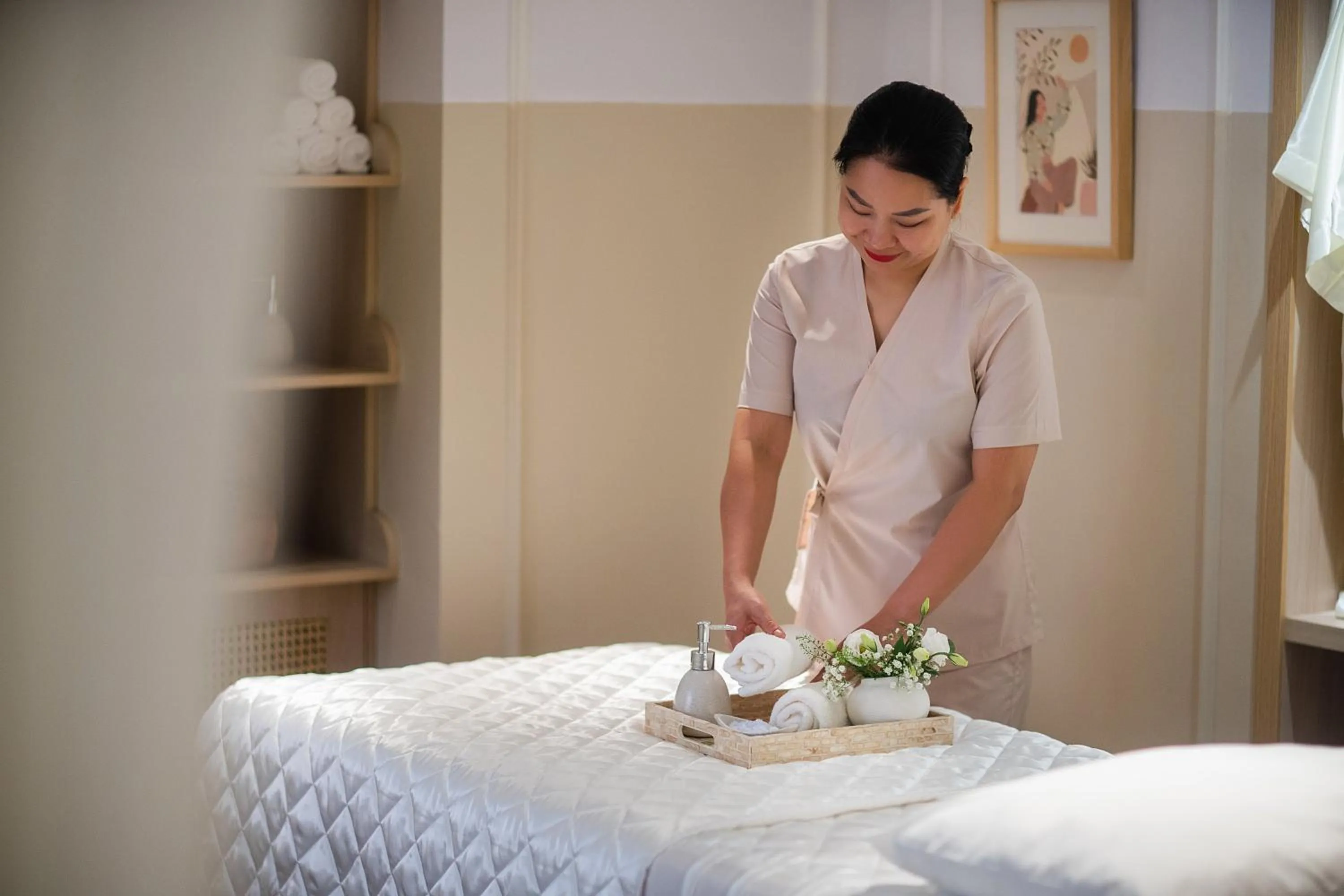 Spa and wellness centre/facilities, Bed in Hanoi Le Jardin Hotel & Spa