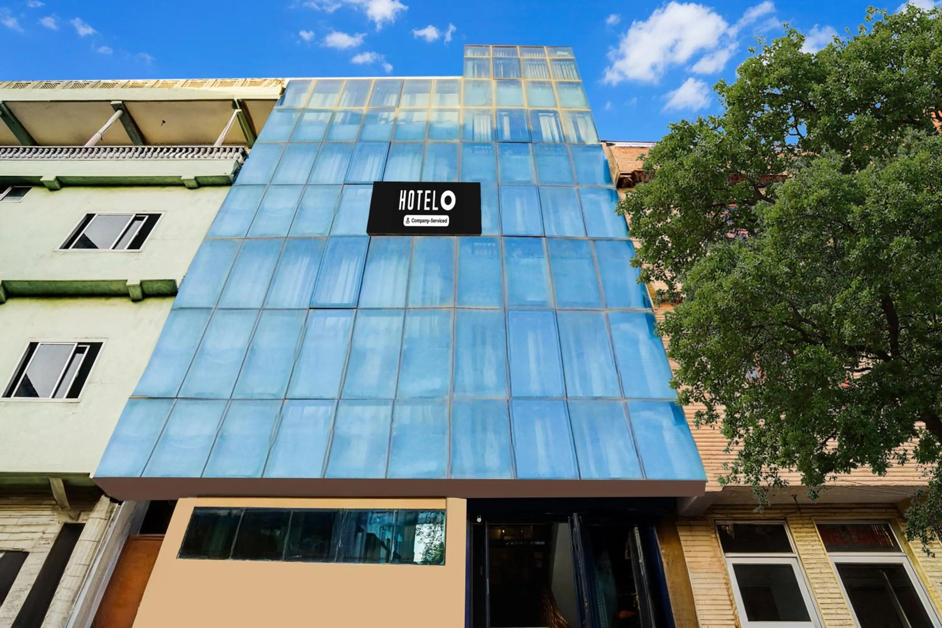 Facade/entrance in Hotel O Sansarchandra Road Formerly Luna Rosa