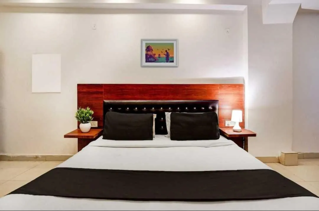 Bedroom in Hotel O Anshu B&B