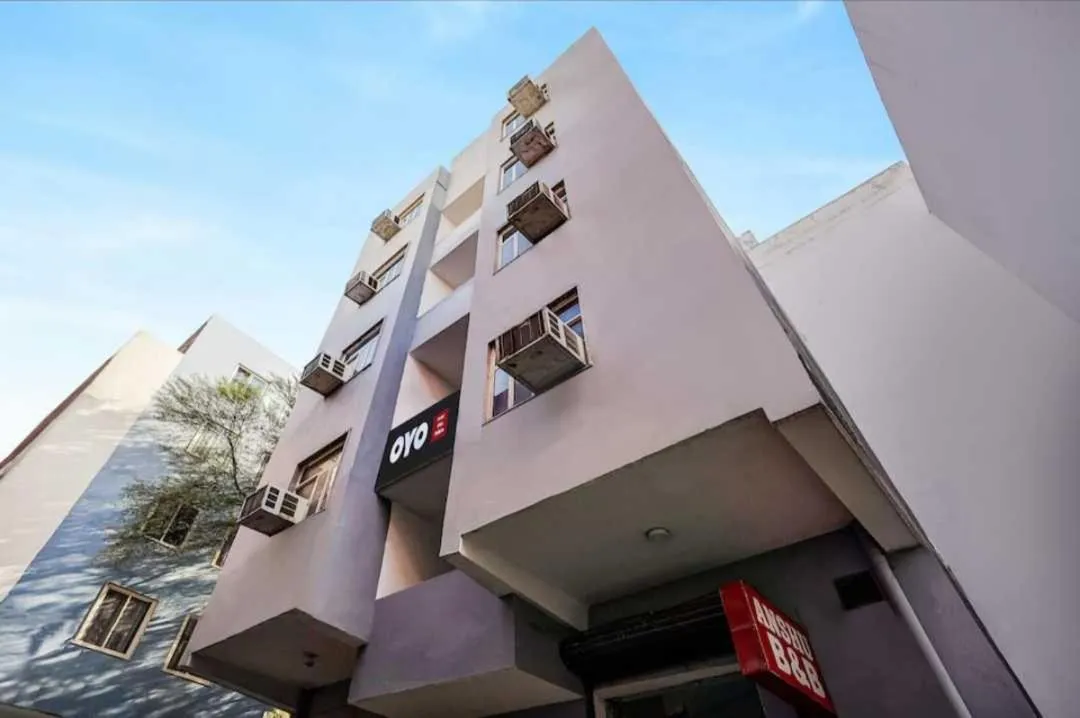 Facade/entrance in Hotel O Anshu B&B