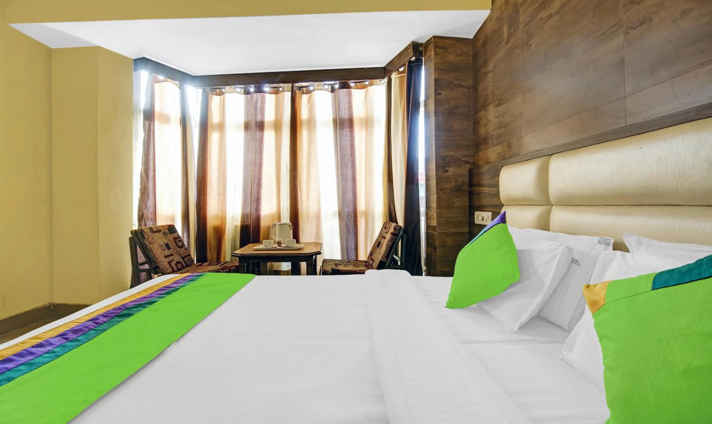 Bedroom in Itsy Hotels Amrita Raghunath Bazaar Jammu