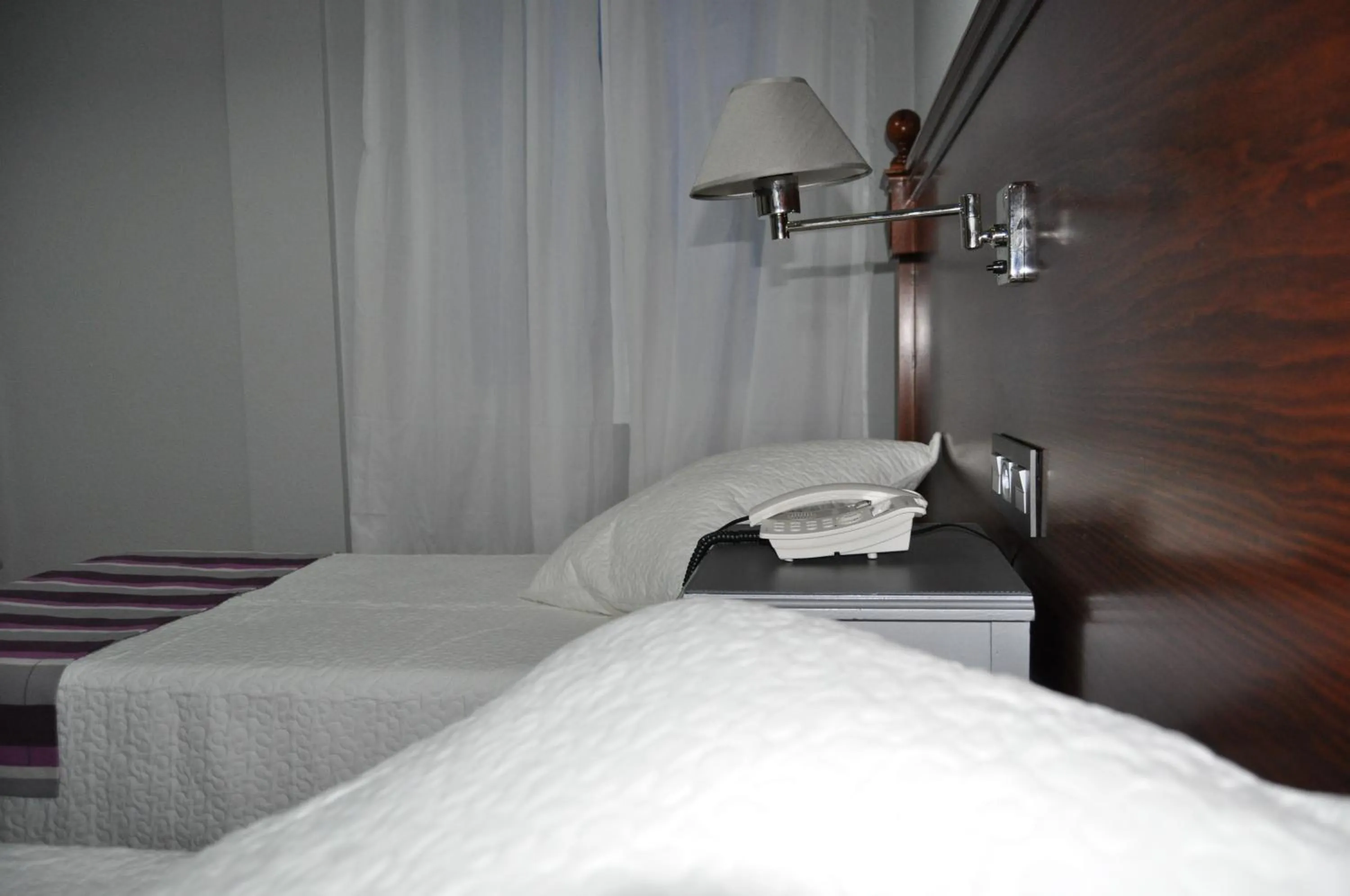 Bed, Bathroom in Hotel Ocurris Ubrique