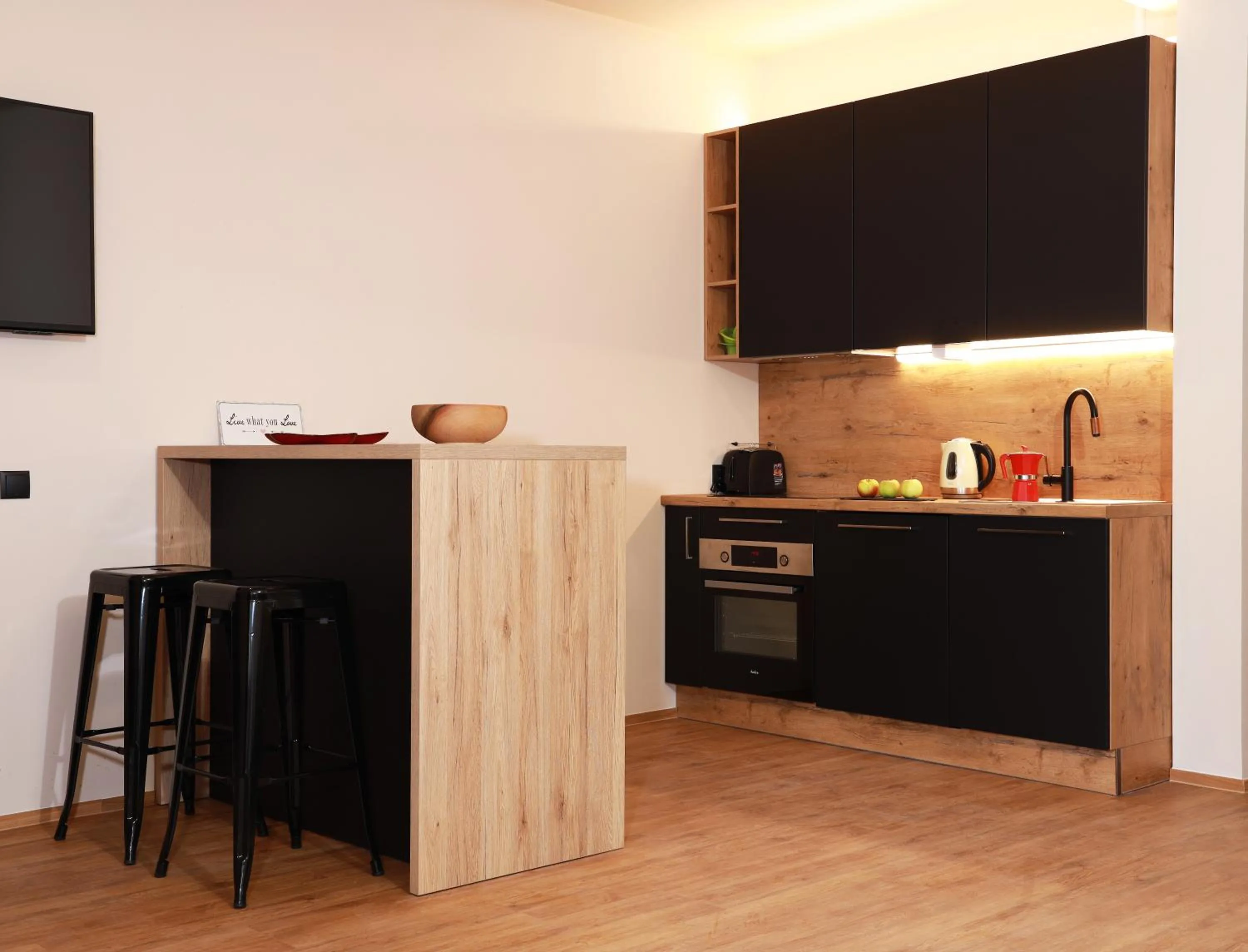 Coffee/tea facilities in JASNA NATUR Resort by the lake