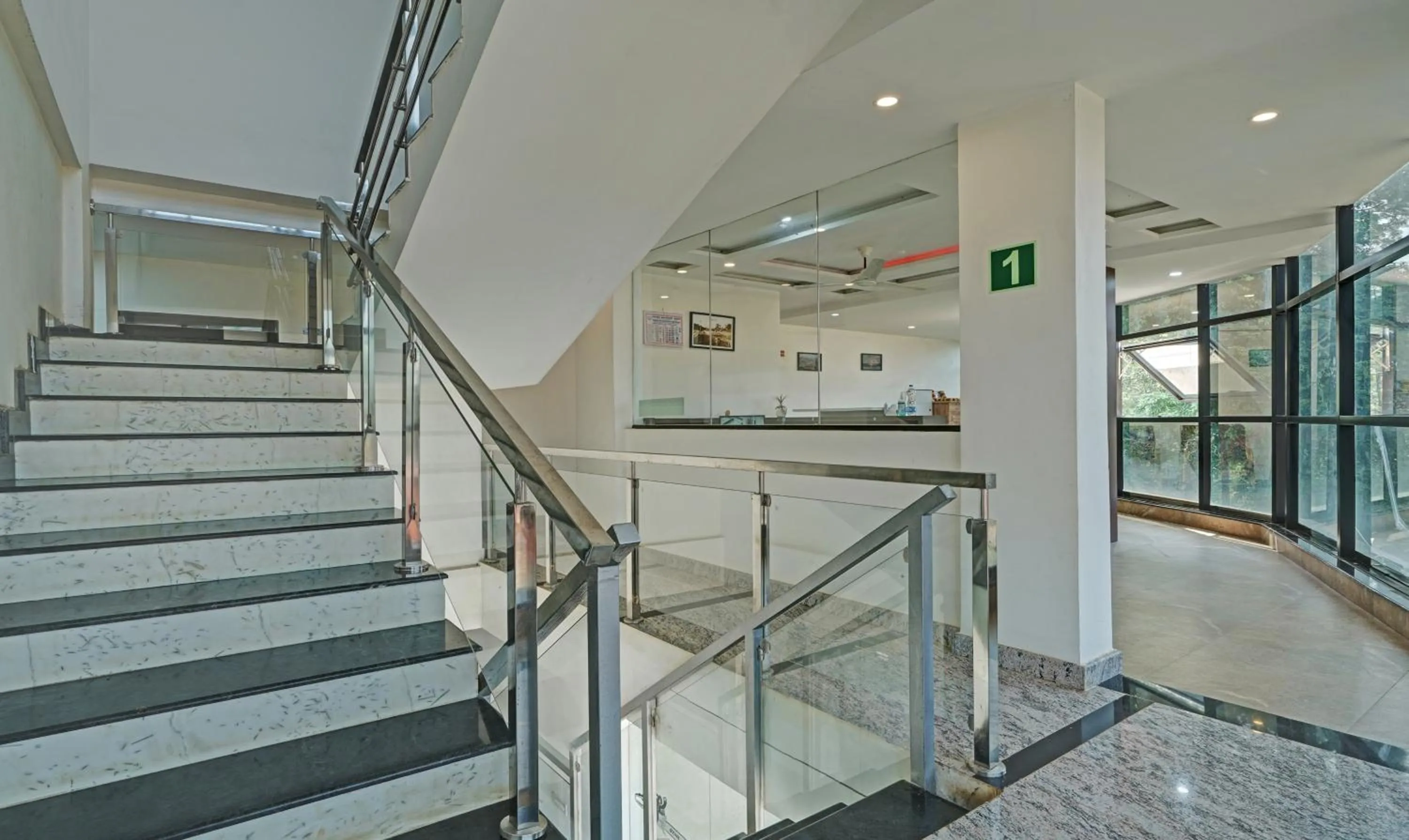 Lobby or reception in Itsy Hotels Vijaya Comforts, Coorg