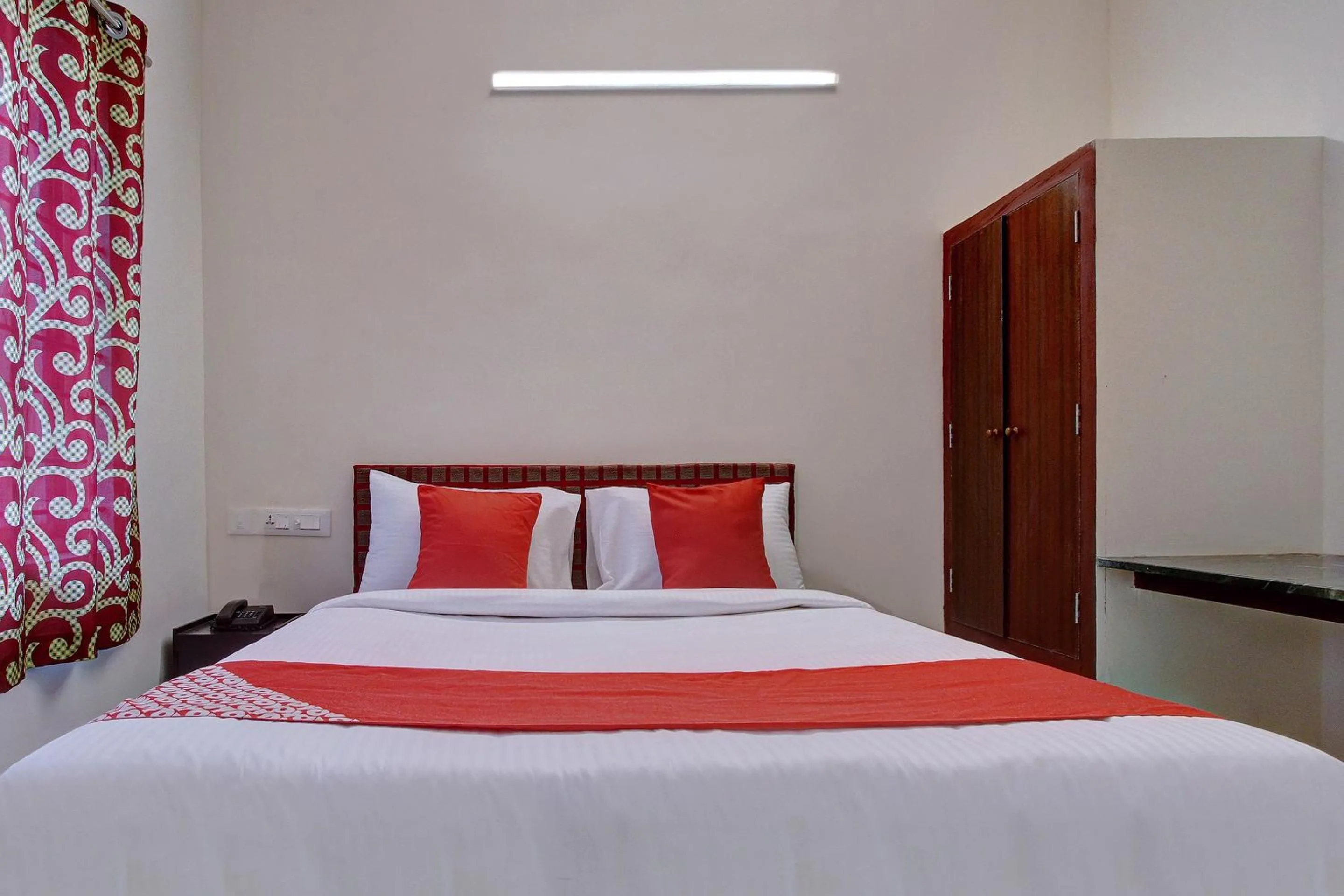 Bedroom, Bed in Super Hotel O Century Park