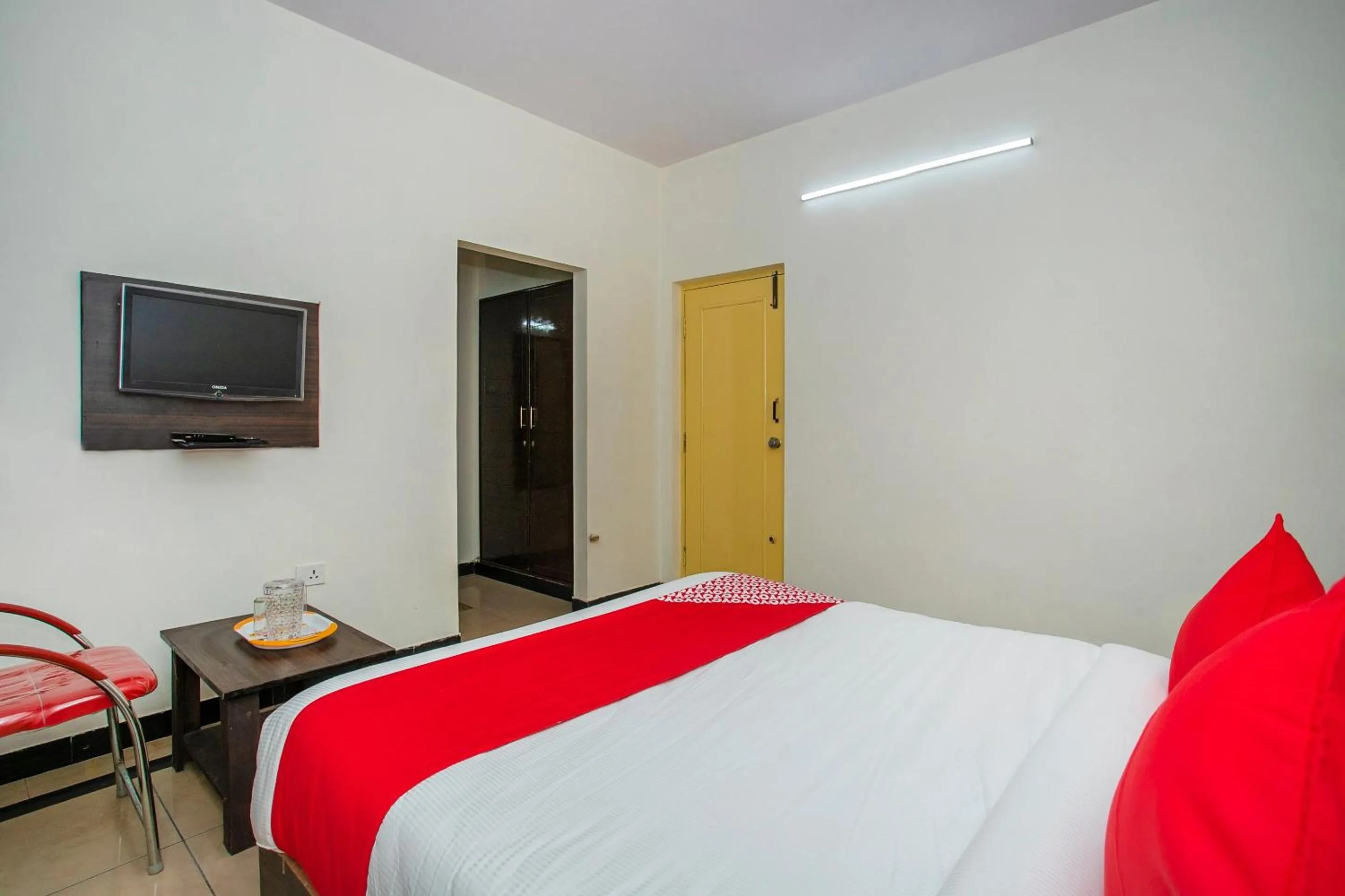 Bedroom in Hotel O Gks Residency