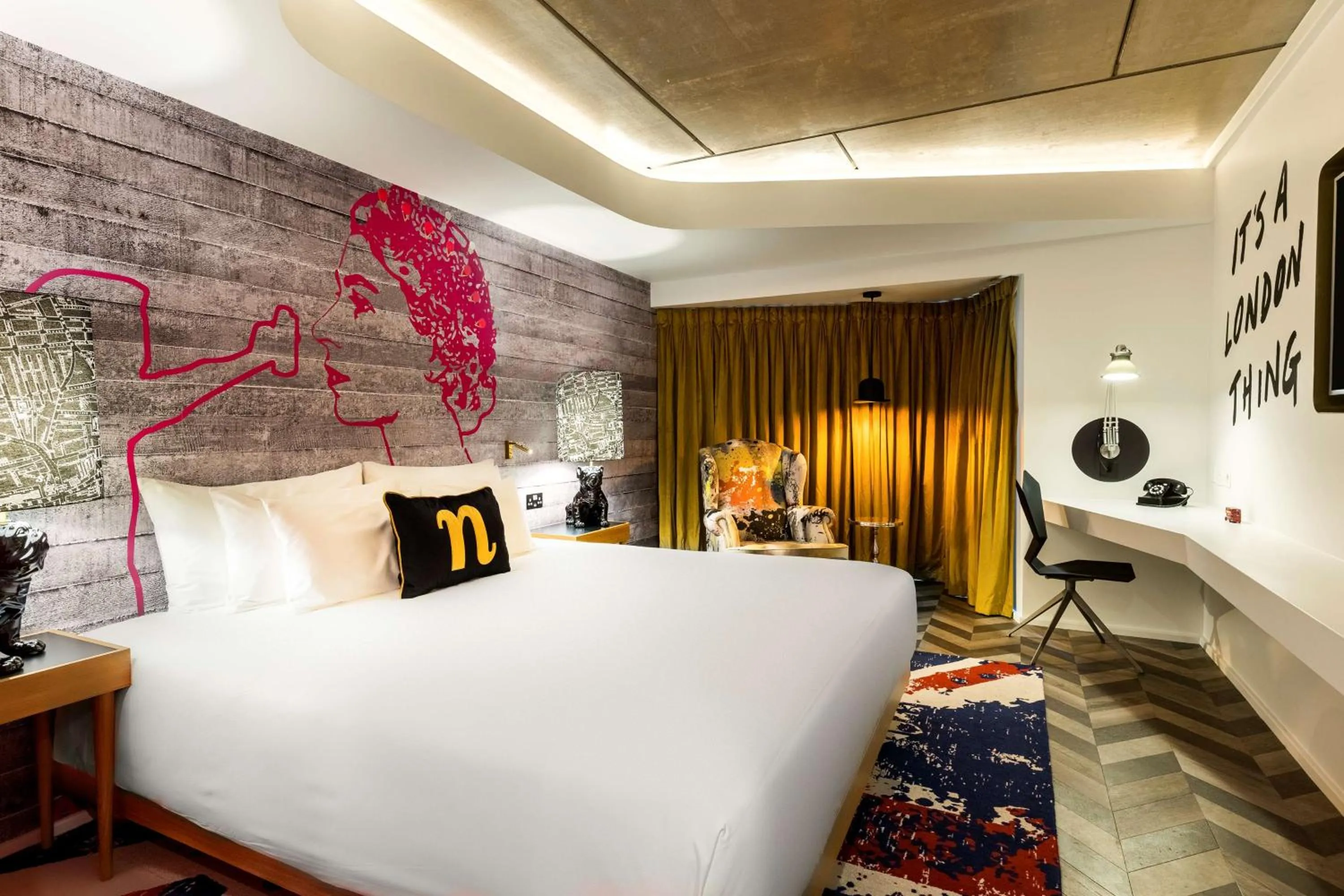 Bedroom, Bed in nhow London