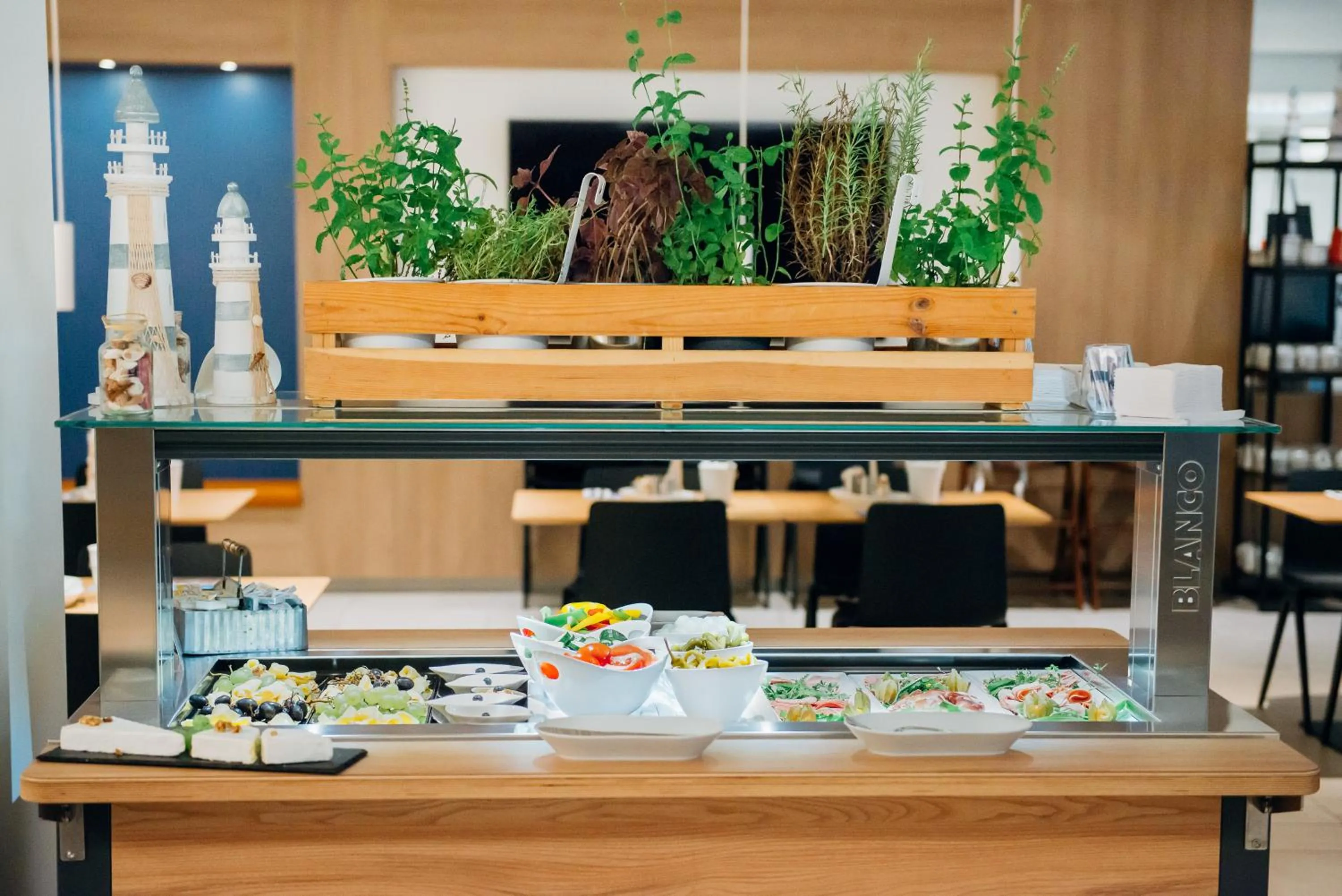 Food in myNext - Hotel Leo