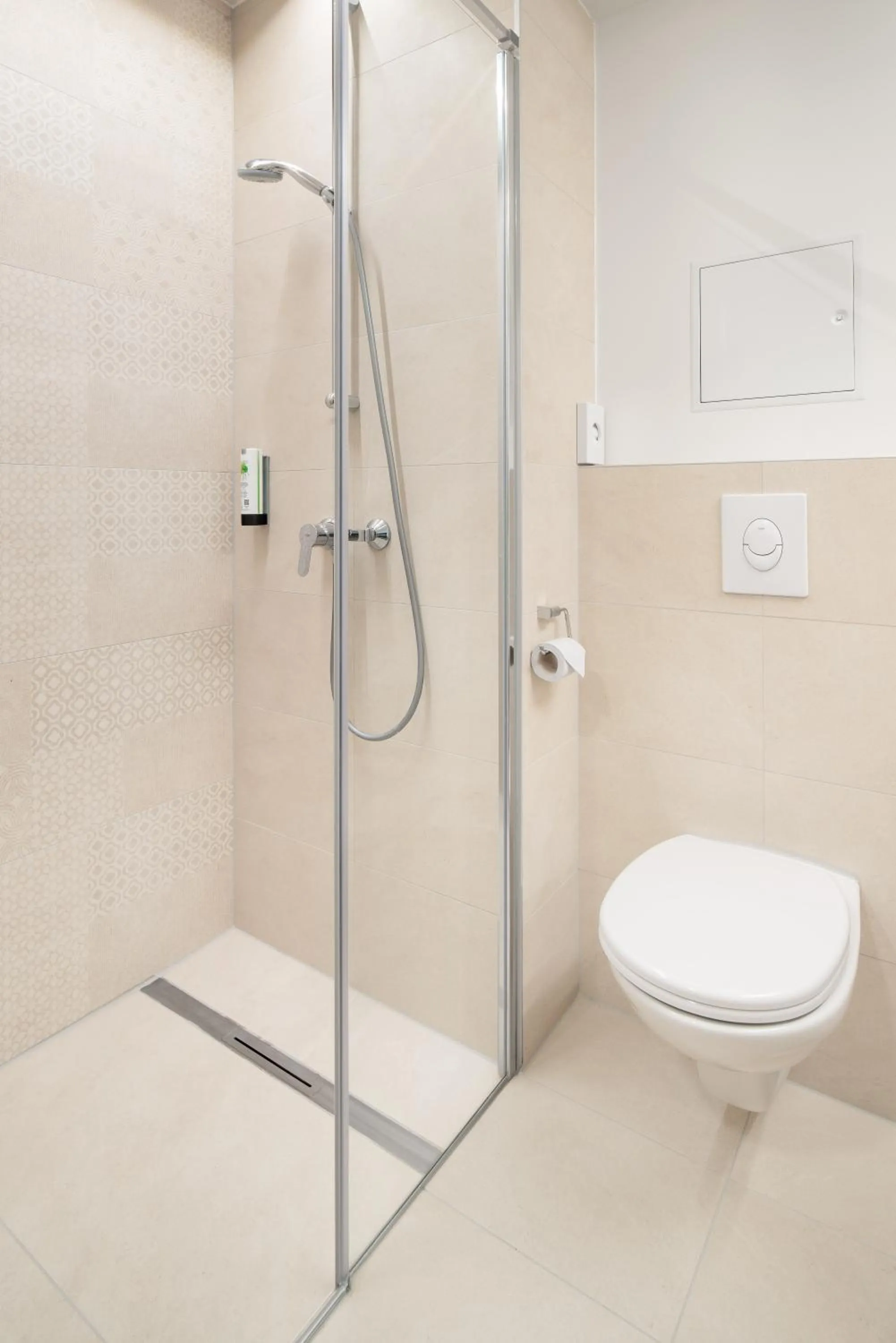 Shower in myNext - Hotel Leo