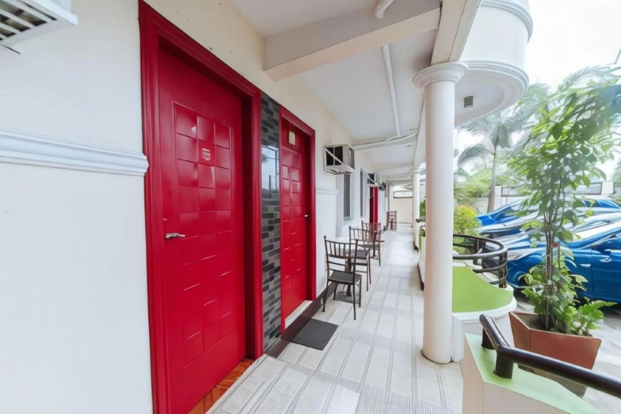 Area and facilities in RedDoorz at Tagaytay Road