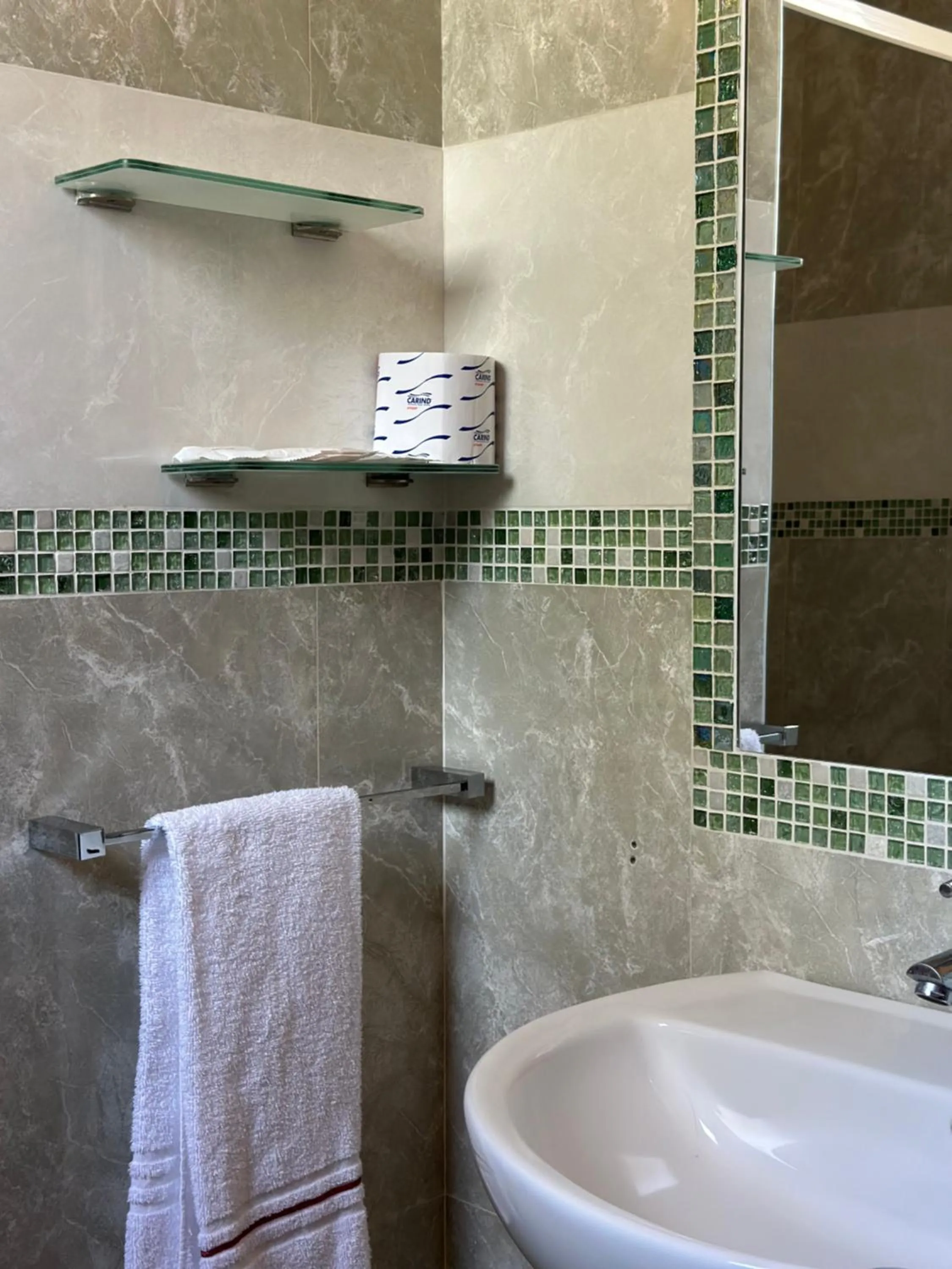 Bathroom in Hotel Il Giardino degli Aranci