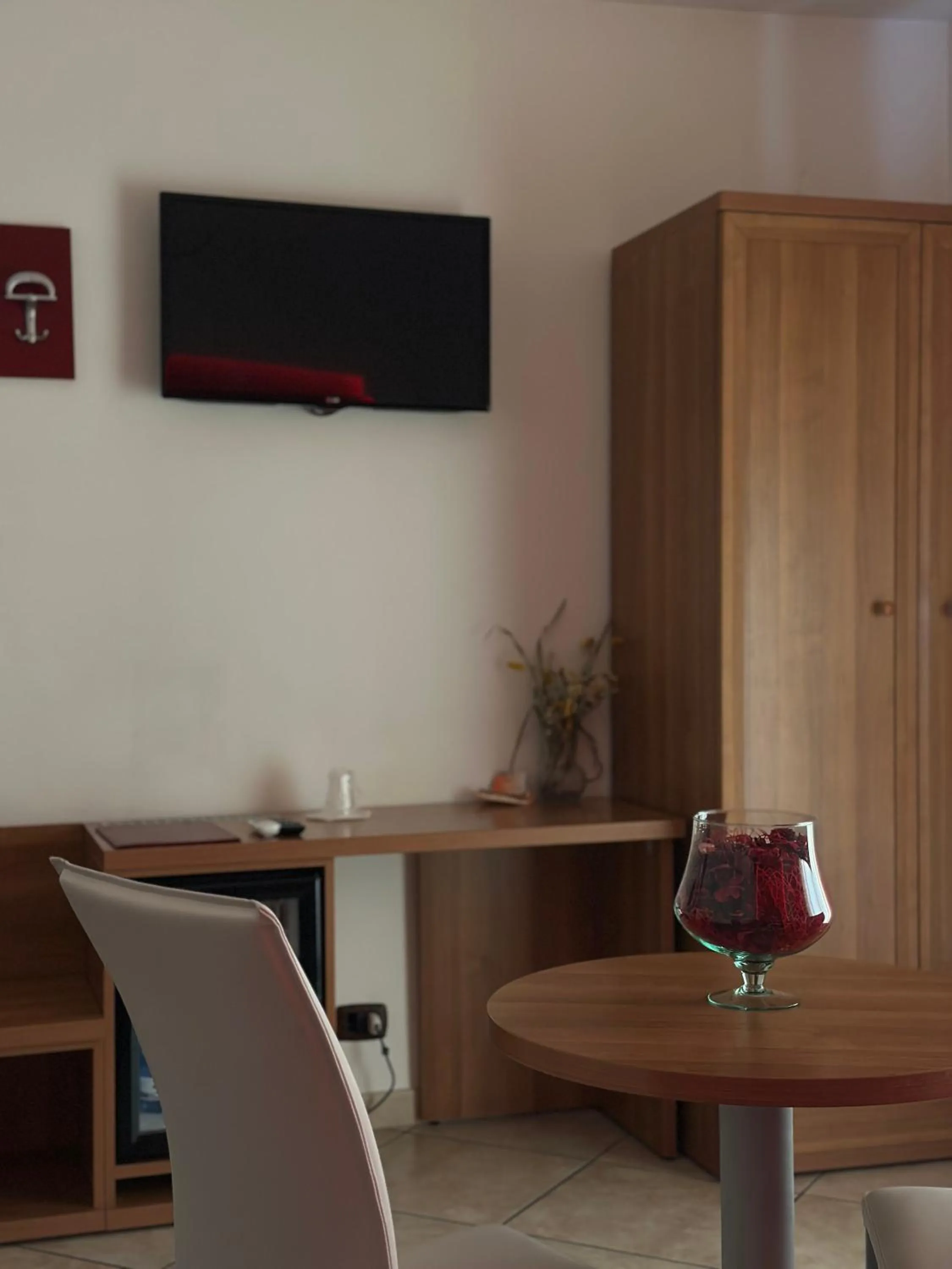 TV and multimedia in Hotel Il Giardino degli Aranci