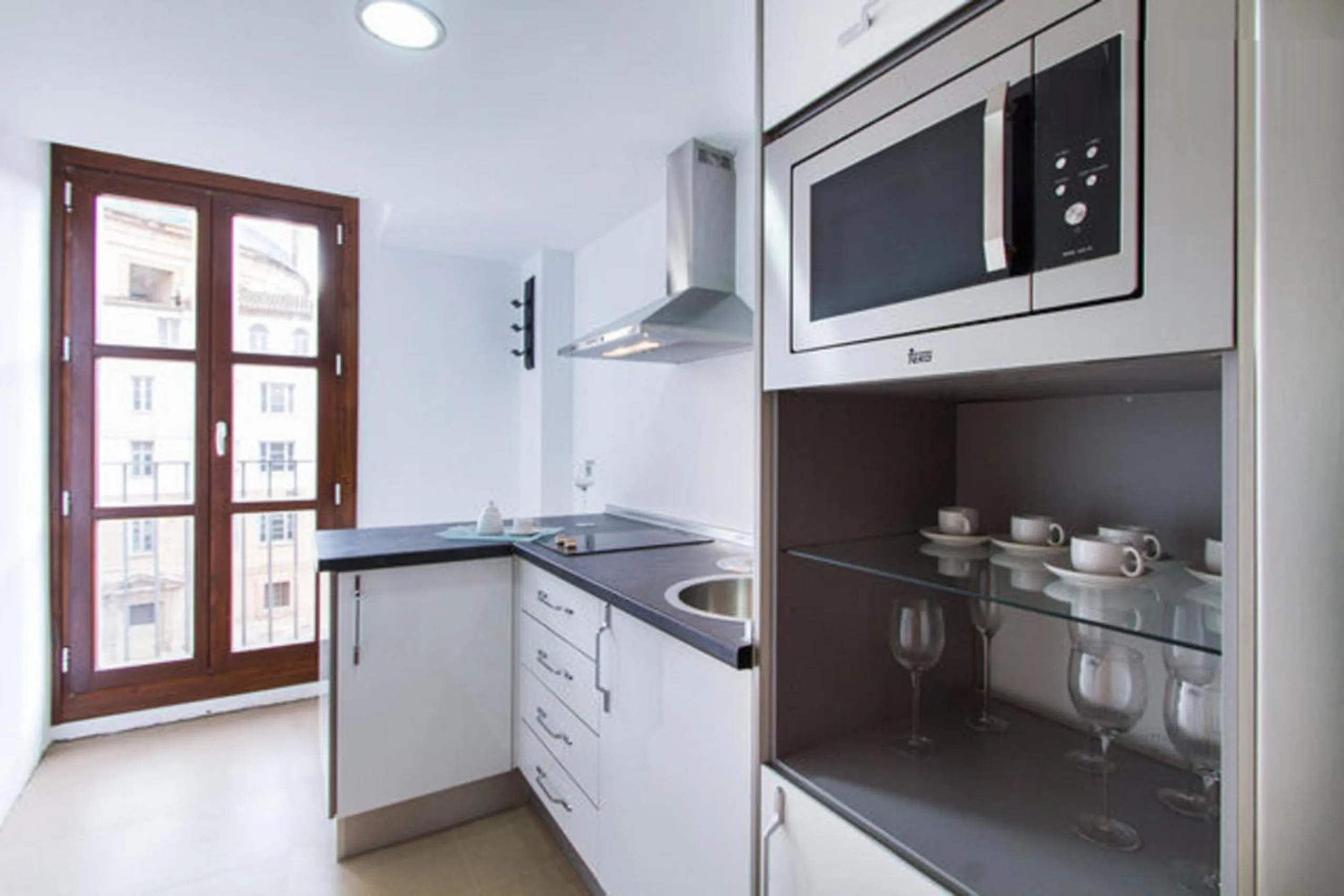 Kitchen or kitchenette in Happy Apartments Valencia