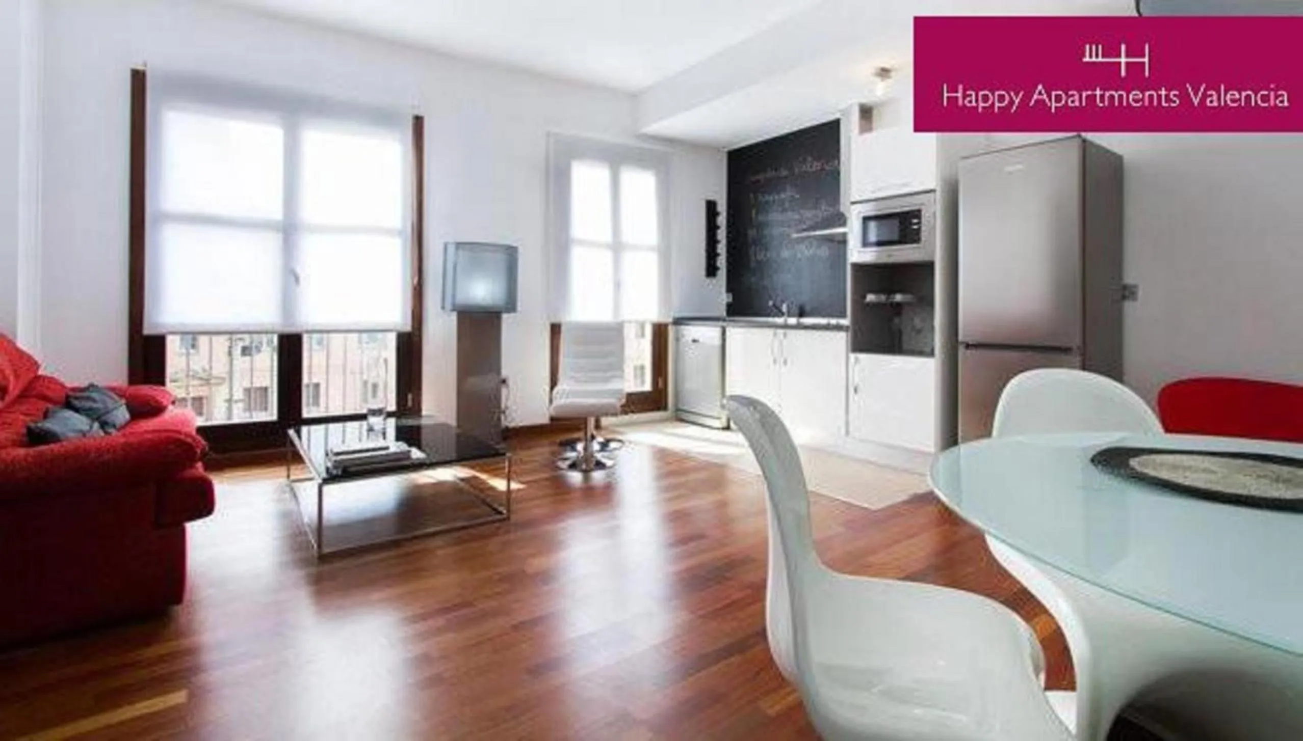 Kitchen or kitchenette in Happy Apartments Valencia