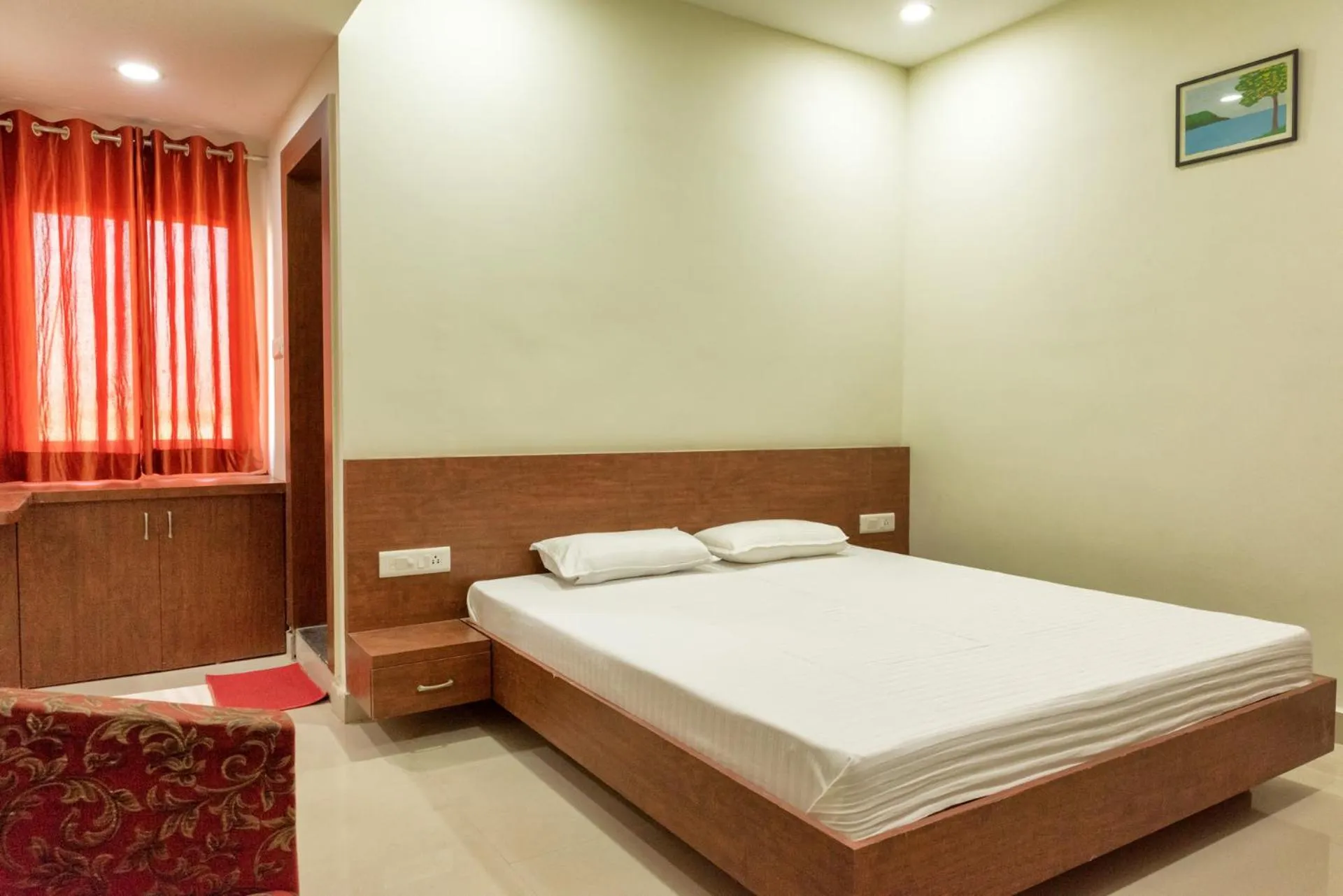 Bedroom, Bed in Hotel Drishti,Bhopal