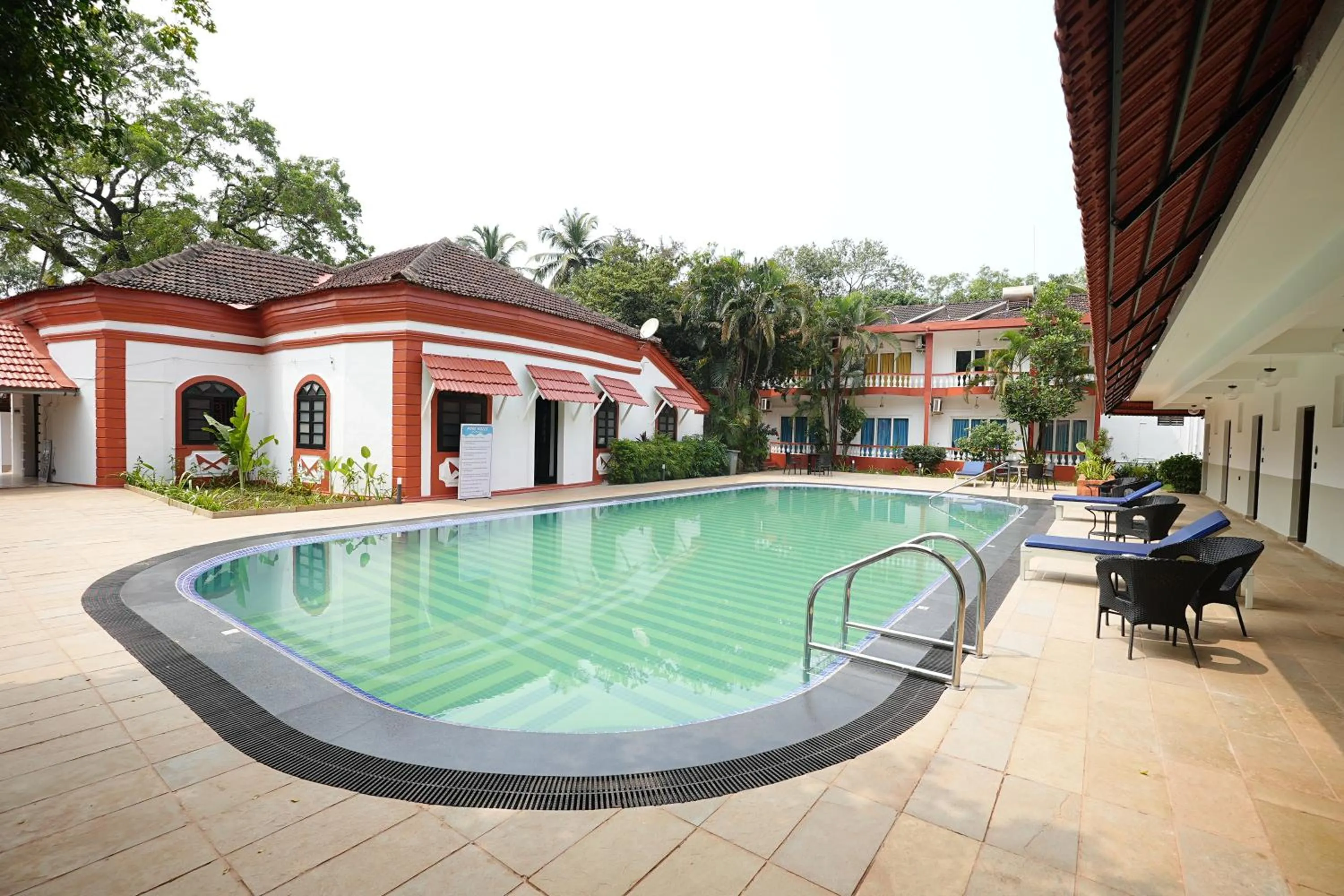 Property building in Anjuna Beach Resort