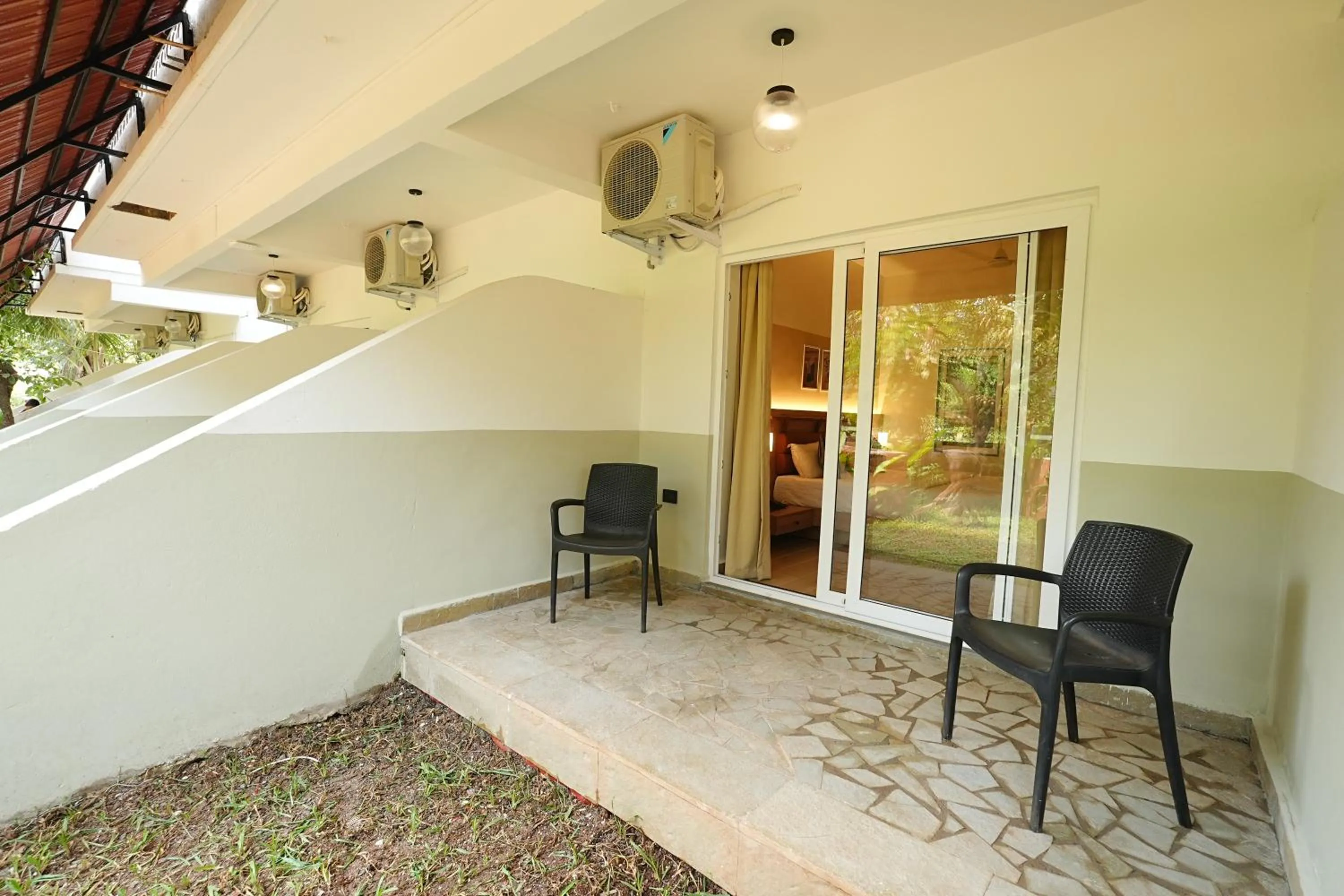 Day in Anjuna Beach Resort