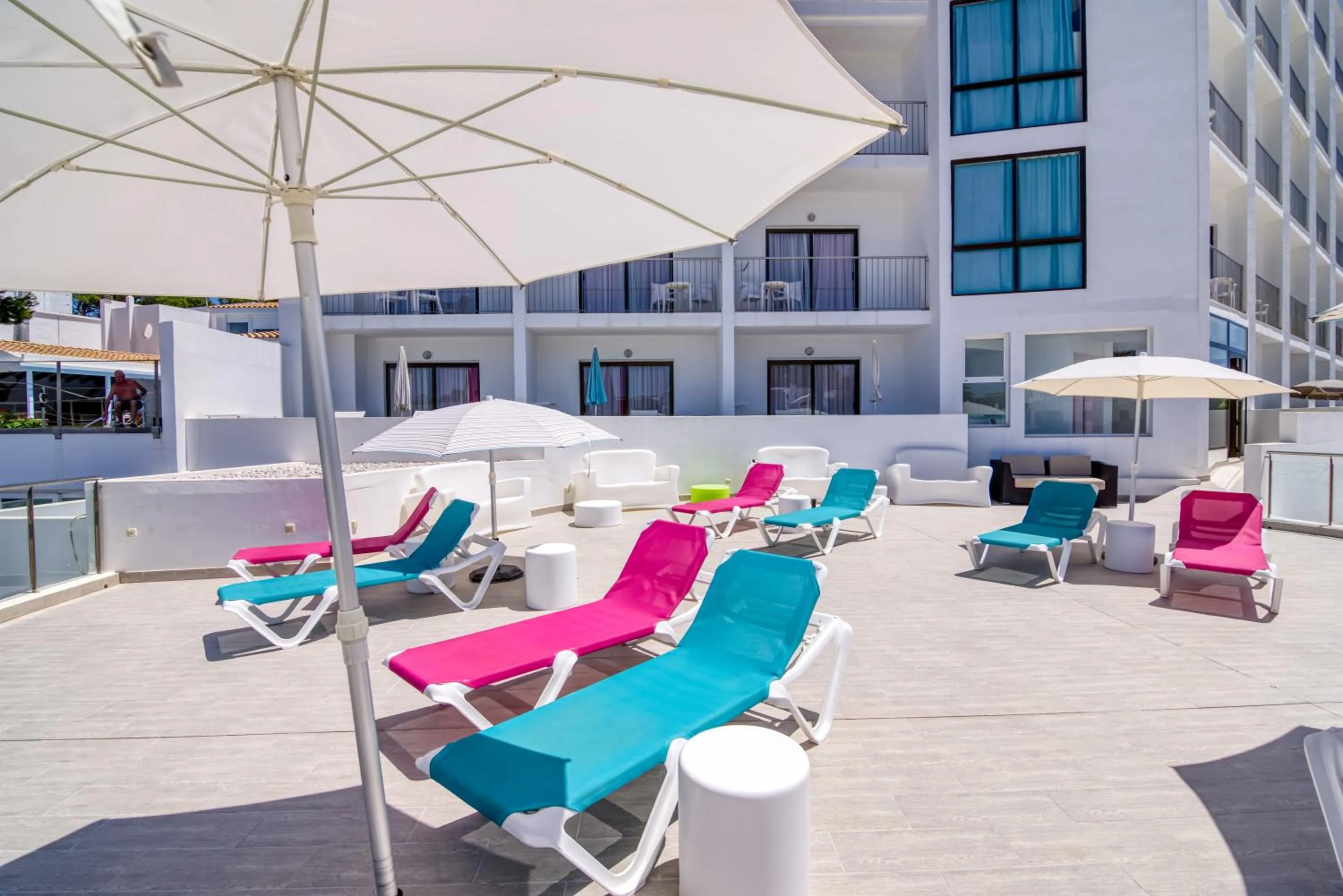 Solarium in Hotel Playa Santandria Adults Only