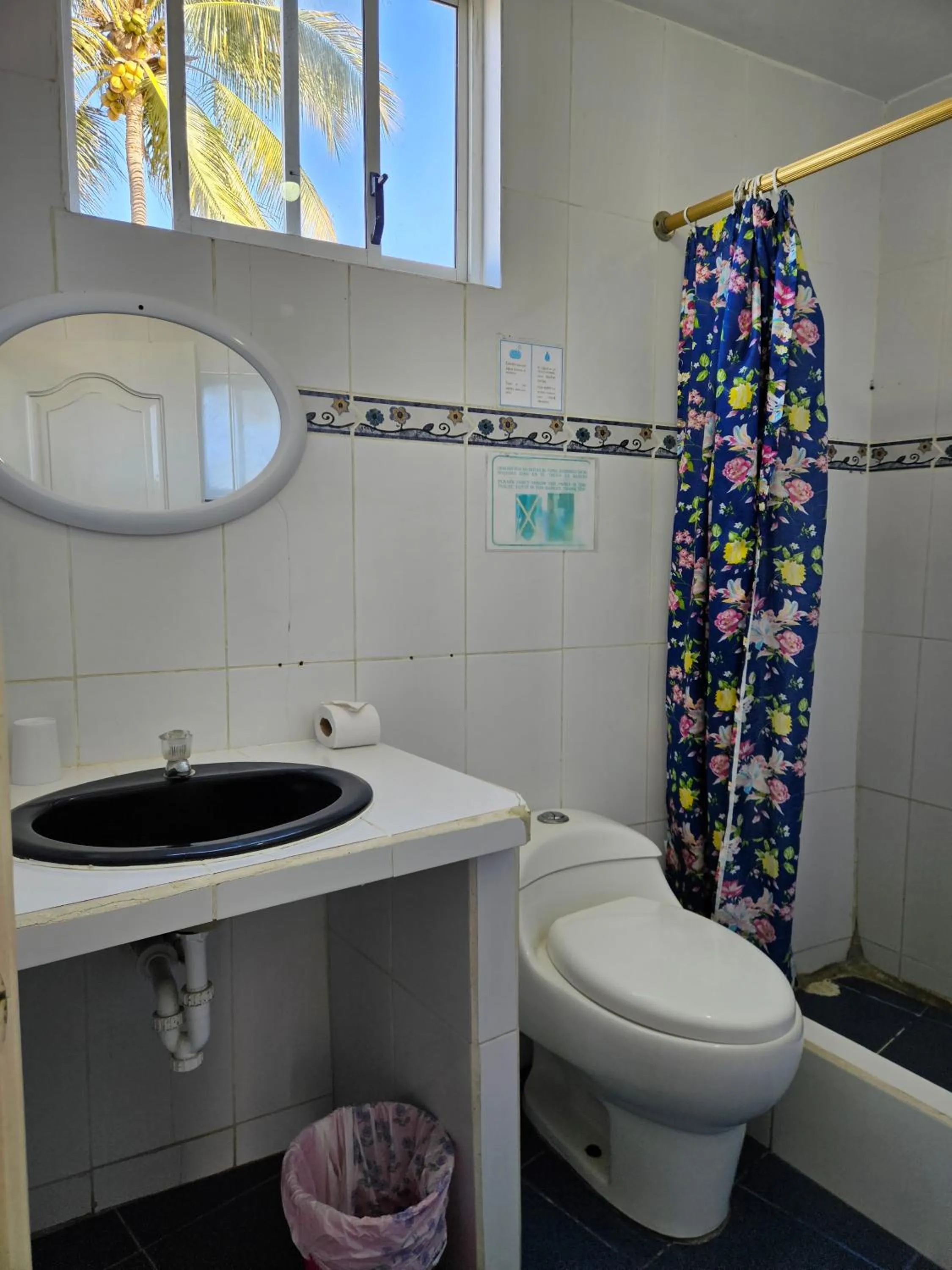 Bathroom in Hostal Cerro Azul