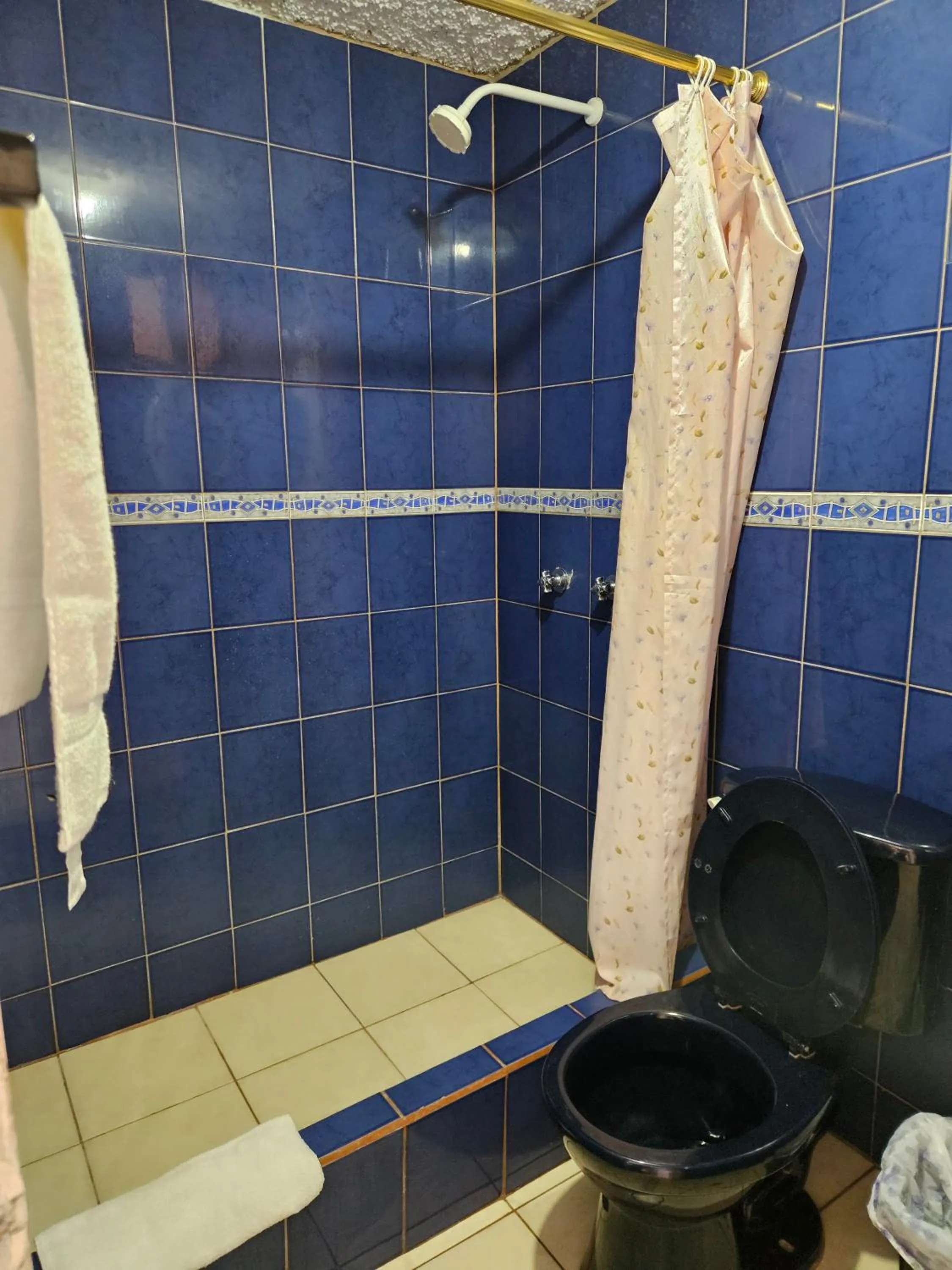 Bathroom in Hostal Cerro Azul