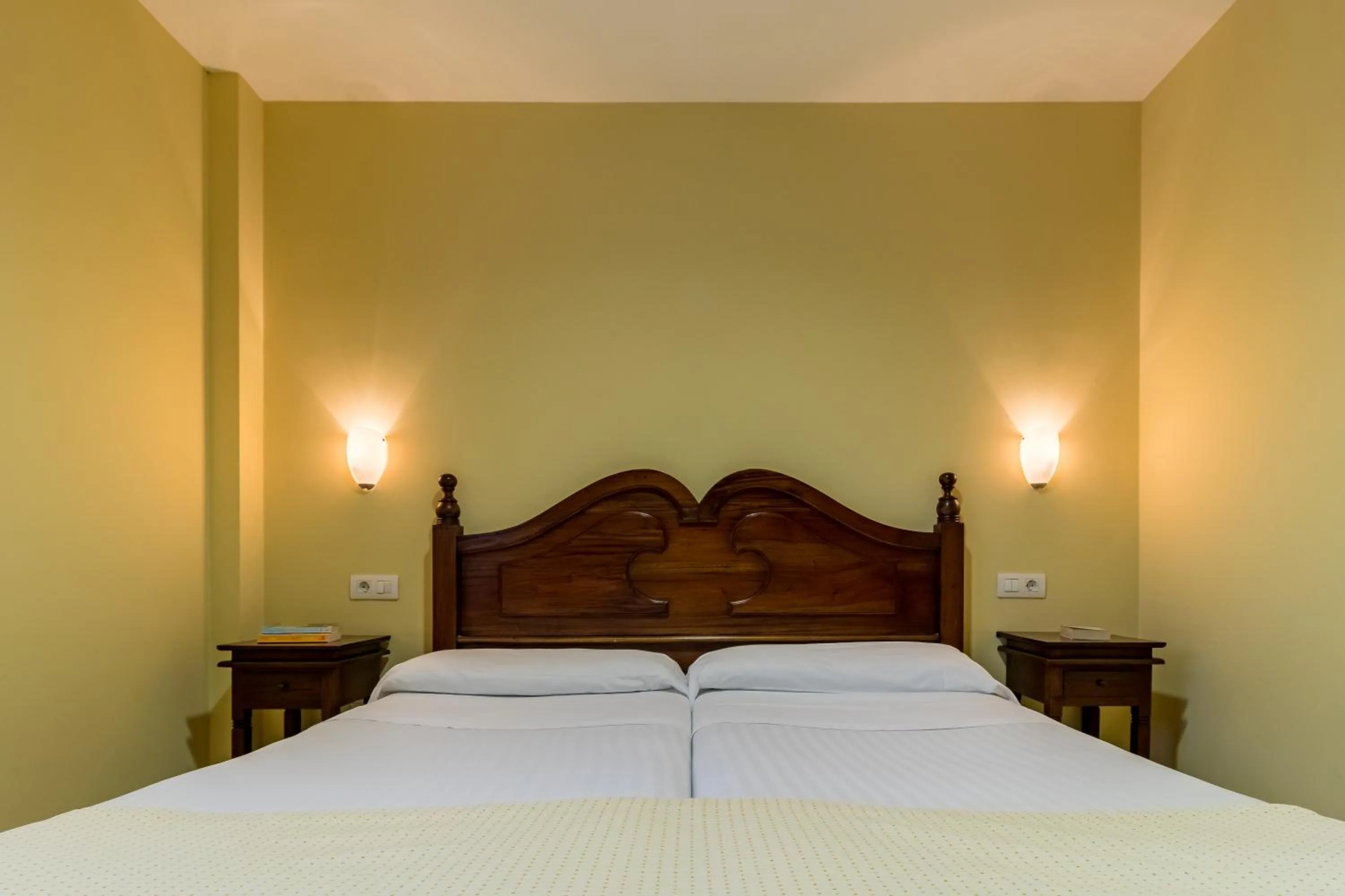 Bed in Apartamentos Silken Playa de Toró