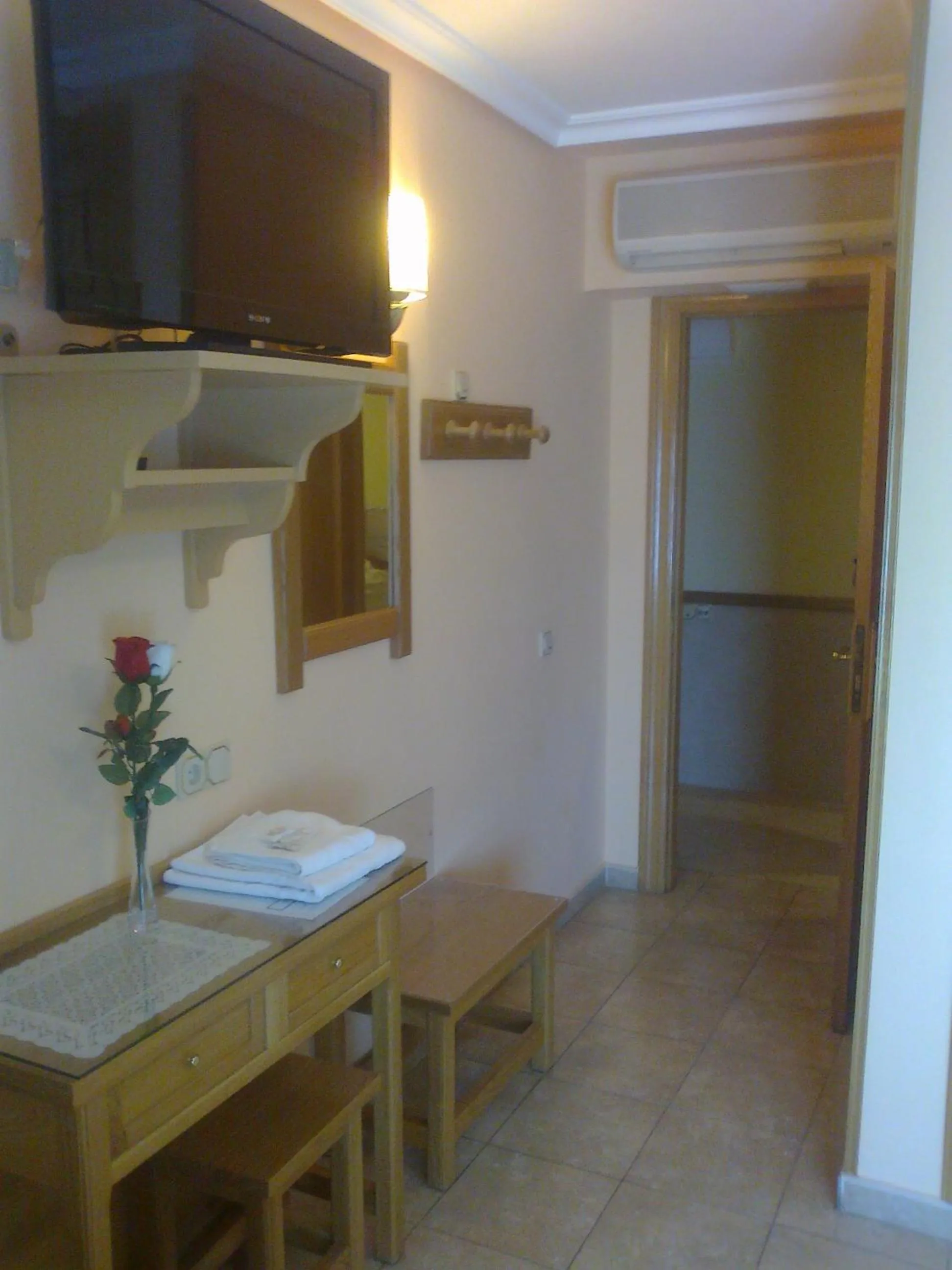 Decorative detail in Gavilanes 2 TOLEDO