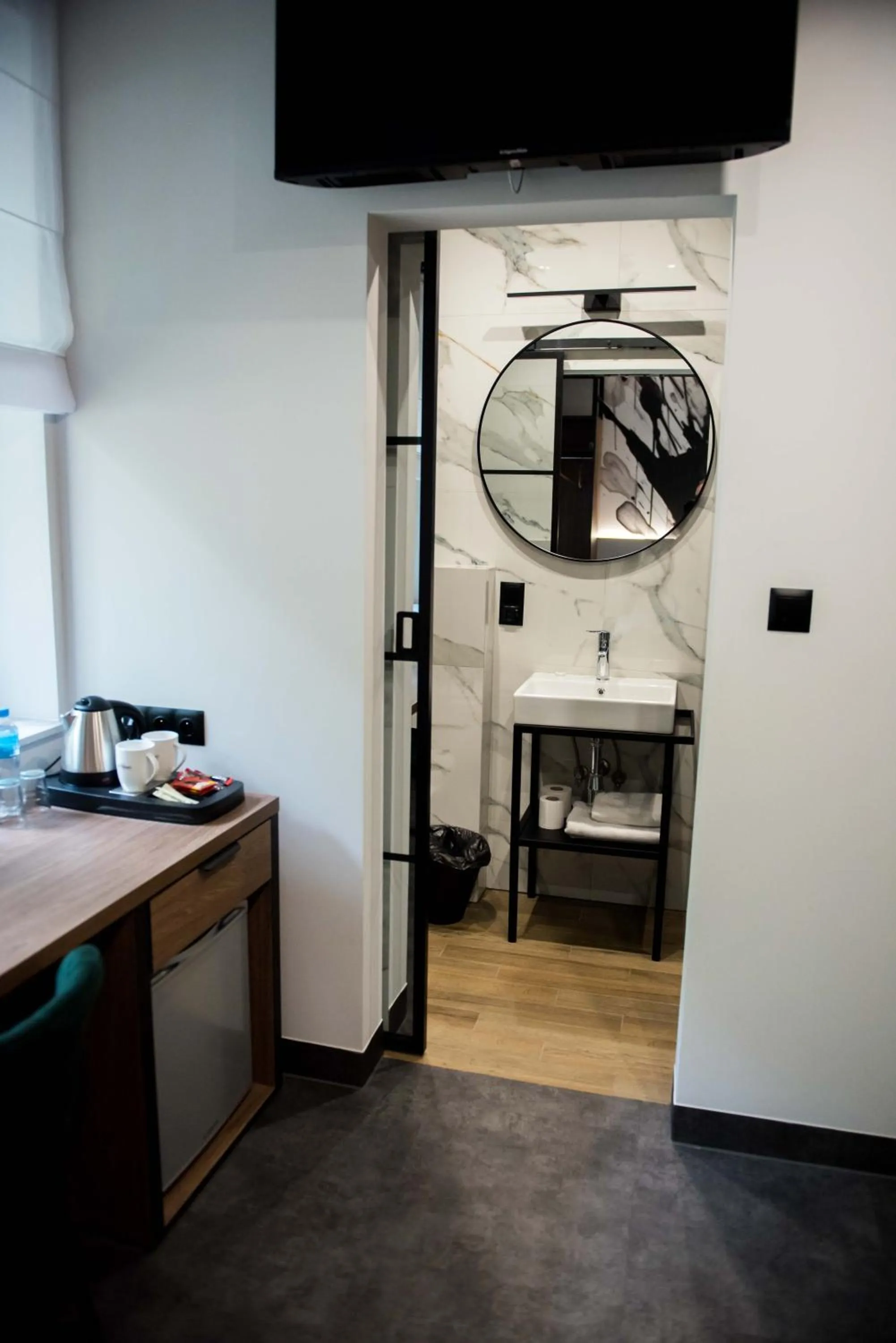 TV and multimedia in Hotel Paradiso