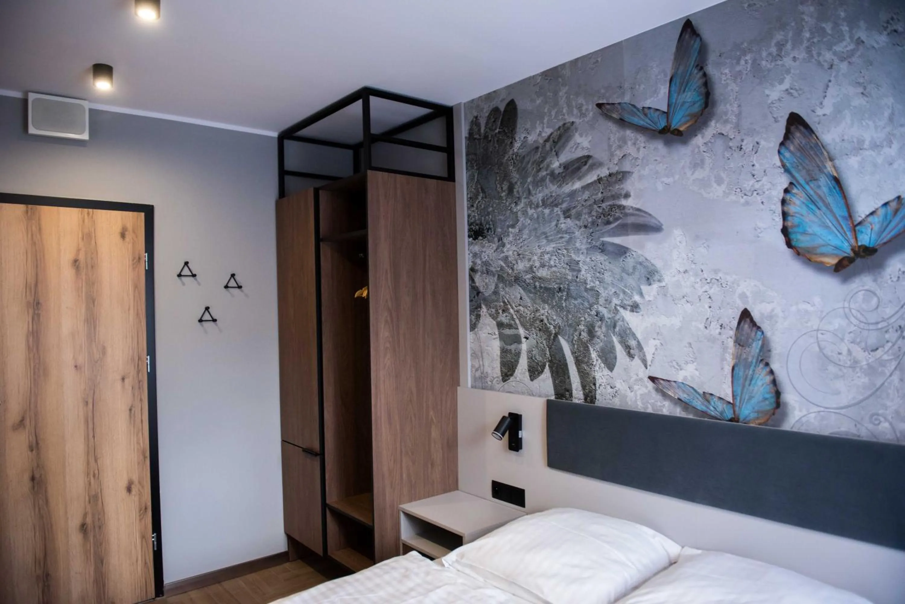 Bed in Hotel Paradiso