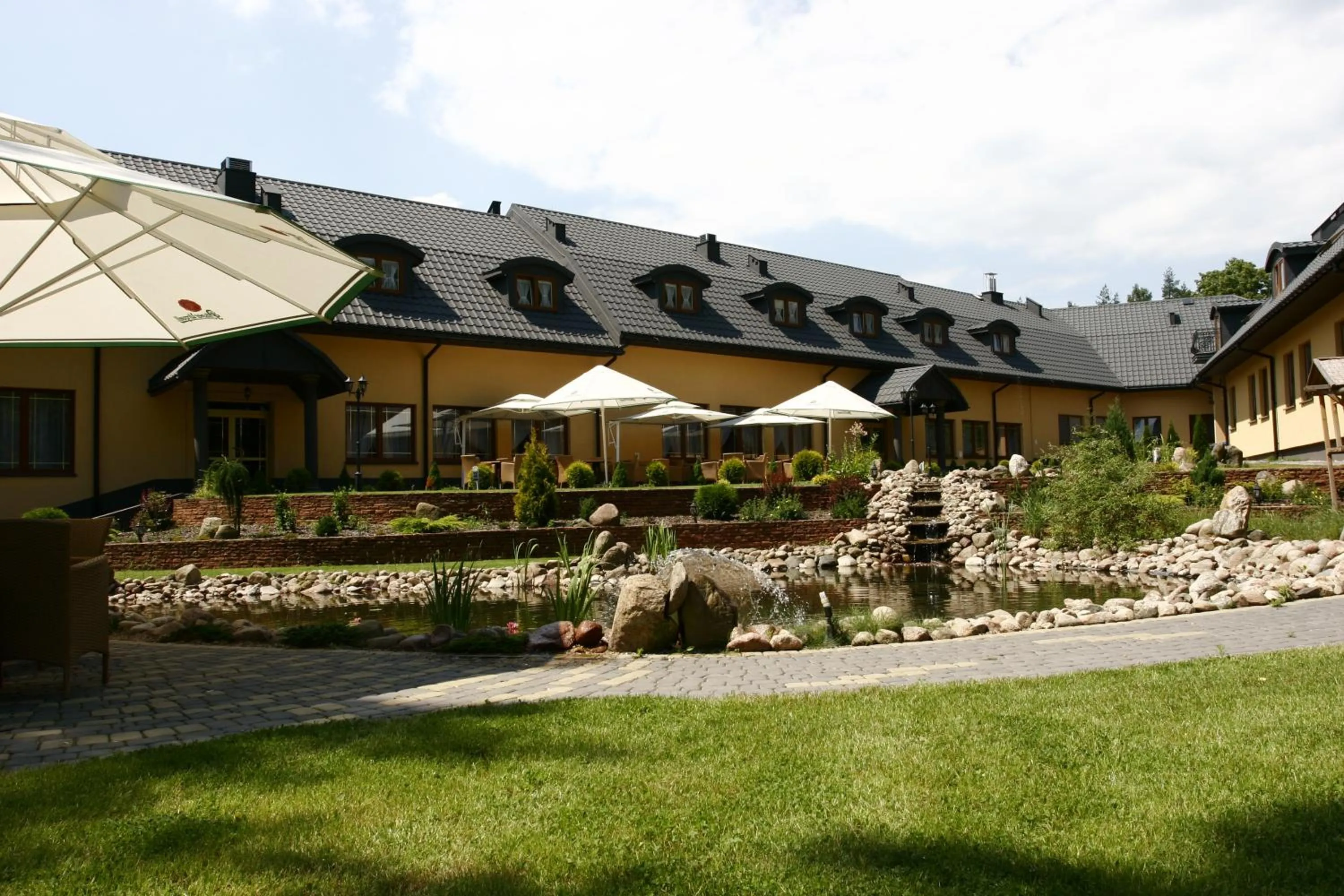 Property building in Hotel Paradiso