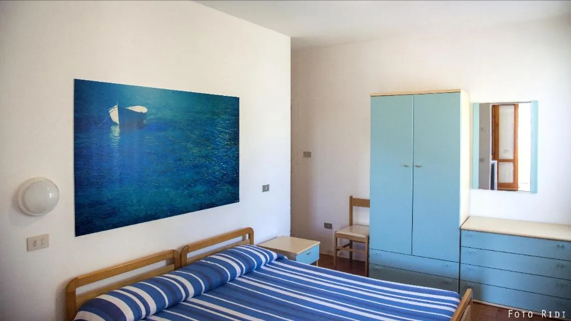 Property building in B&B Hotel Il Veliero - la vela del veliero