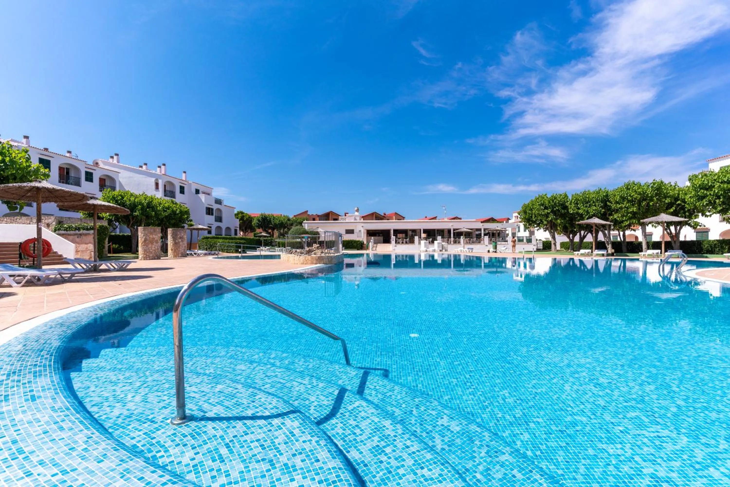 Swimming pool in Apartamentos Vista Blanes