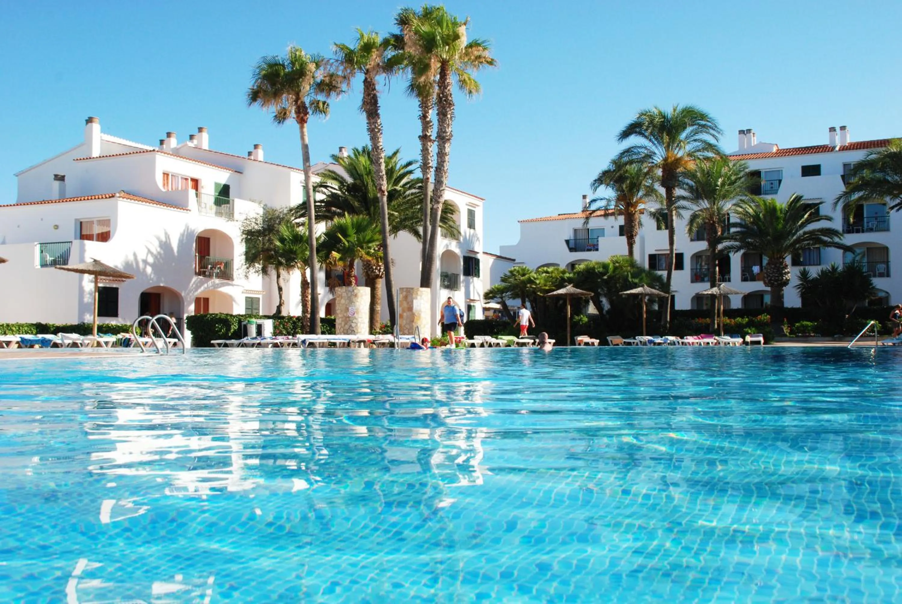 Facade/entrance in Apartamentos Vista Blanes