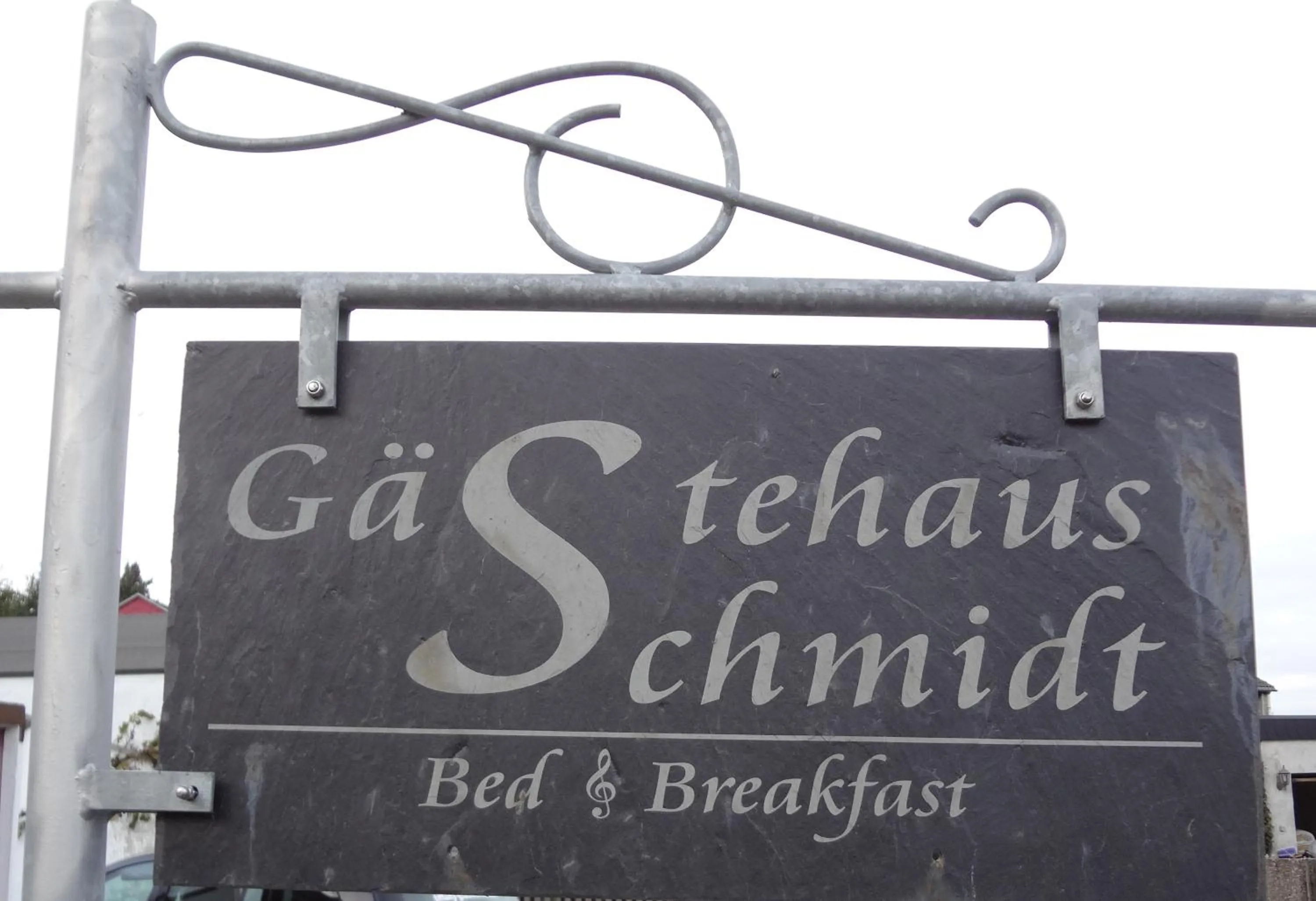 Logo/Certificate/Sign in B & B Gästehaus Schmidt