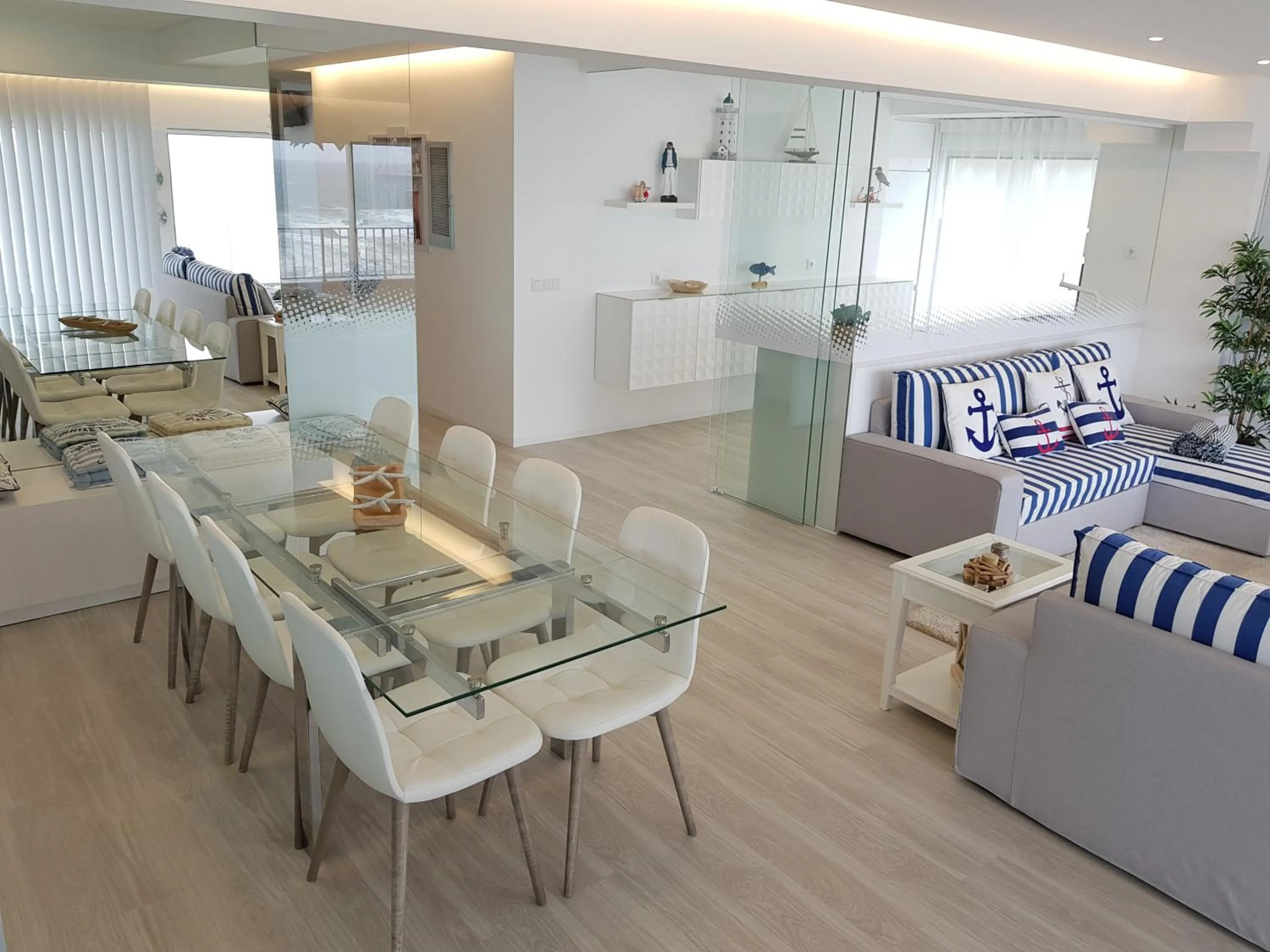 Living room in Blue Sea Apartment