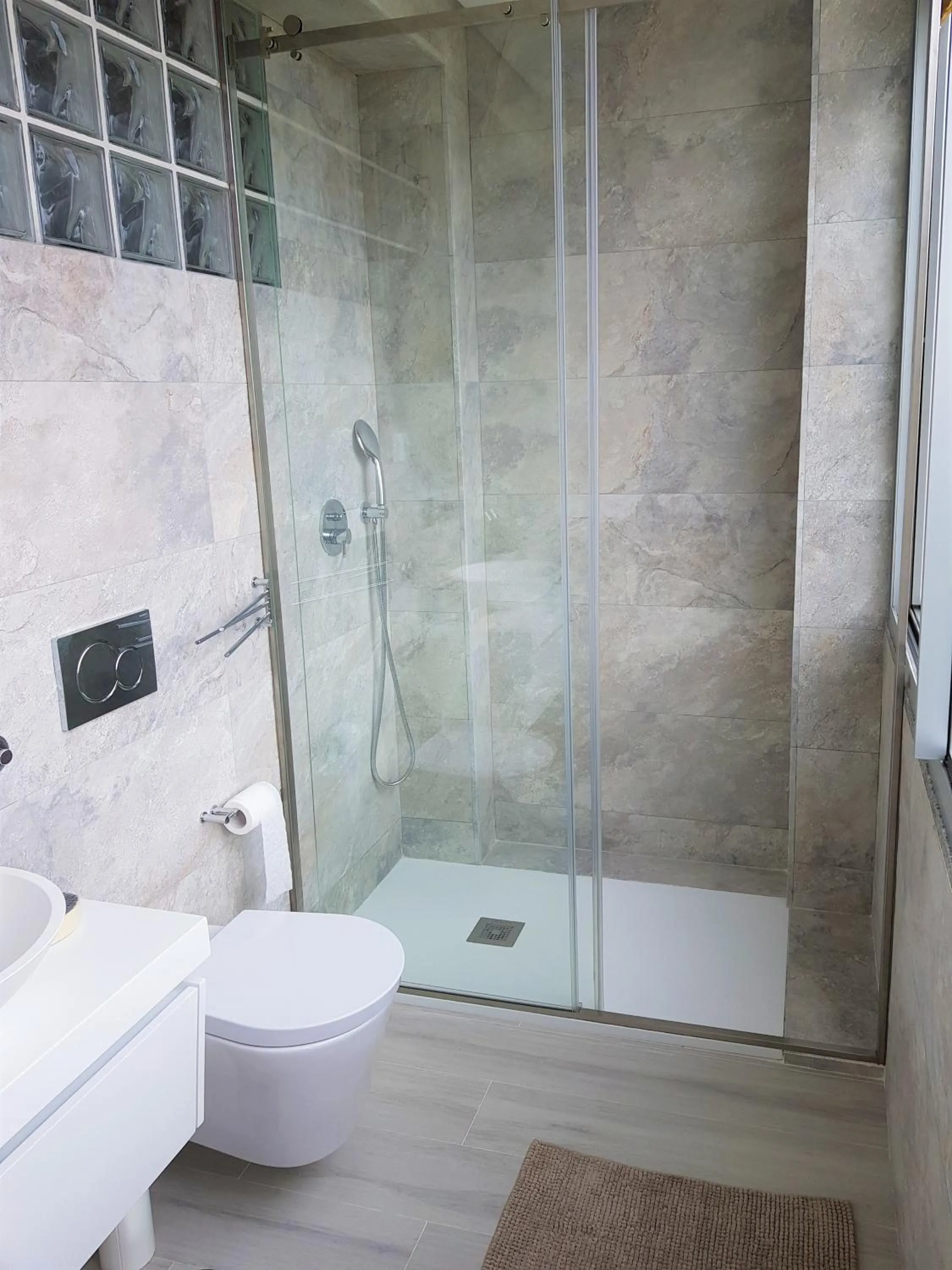 Bathroom in Blue Sea Apartment