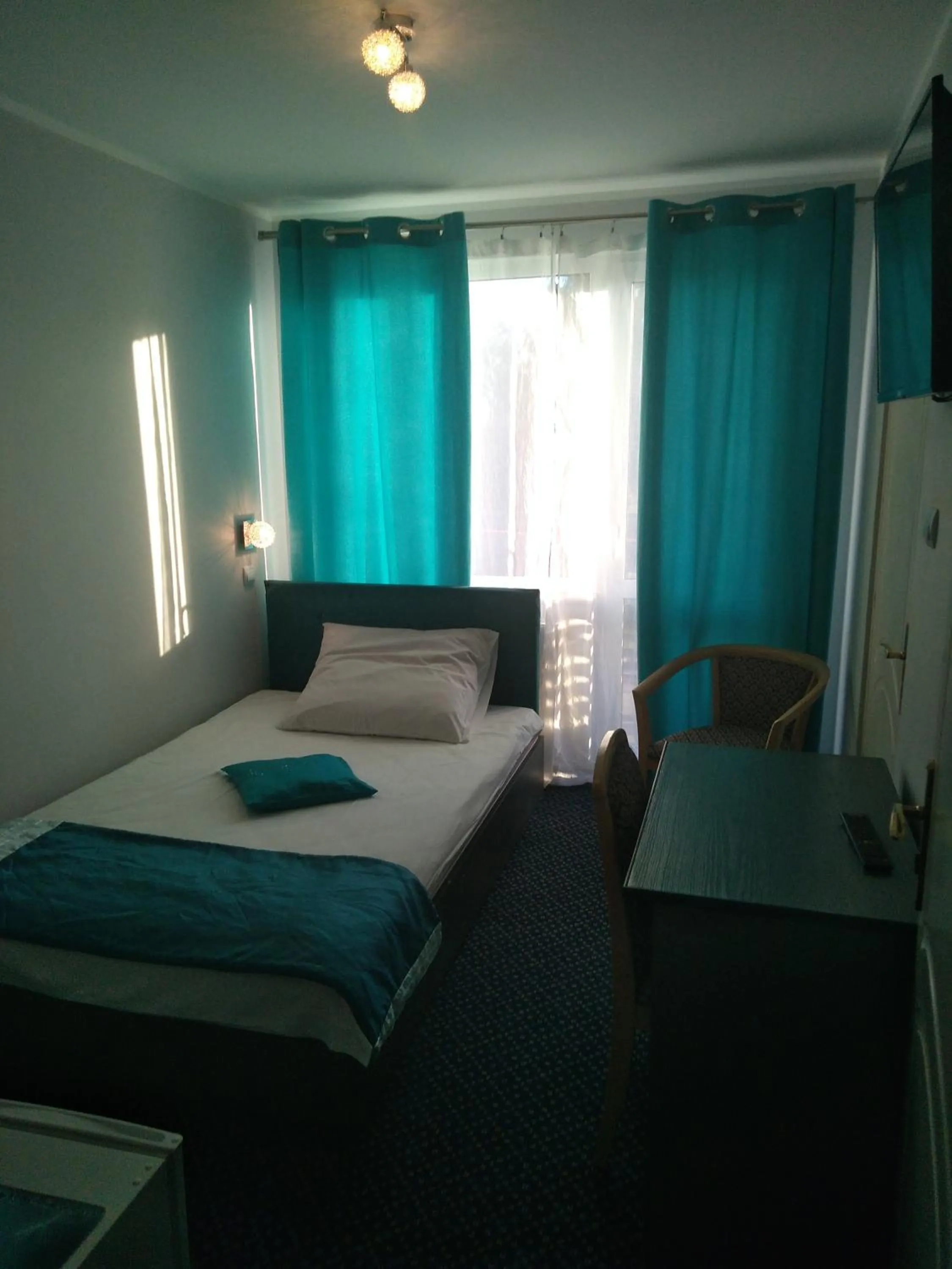 Photo of the whole room, Bed in Pod Różą B&B