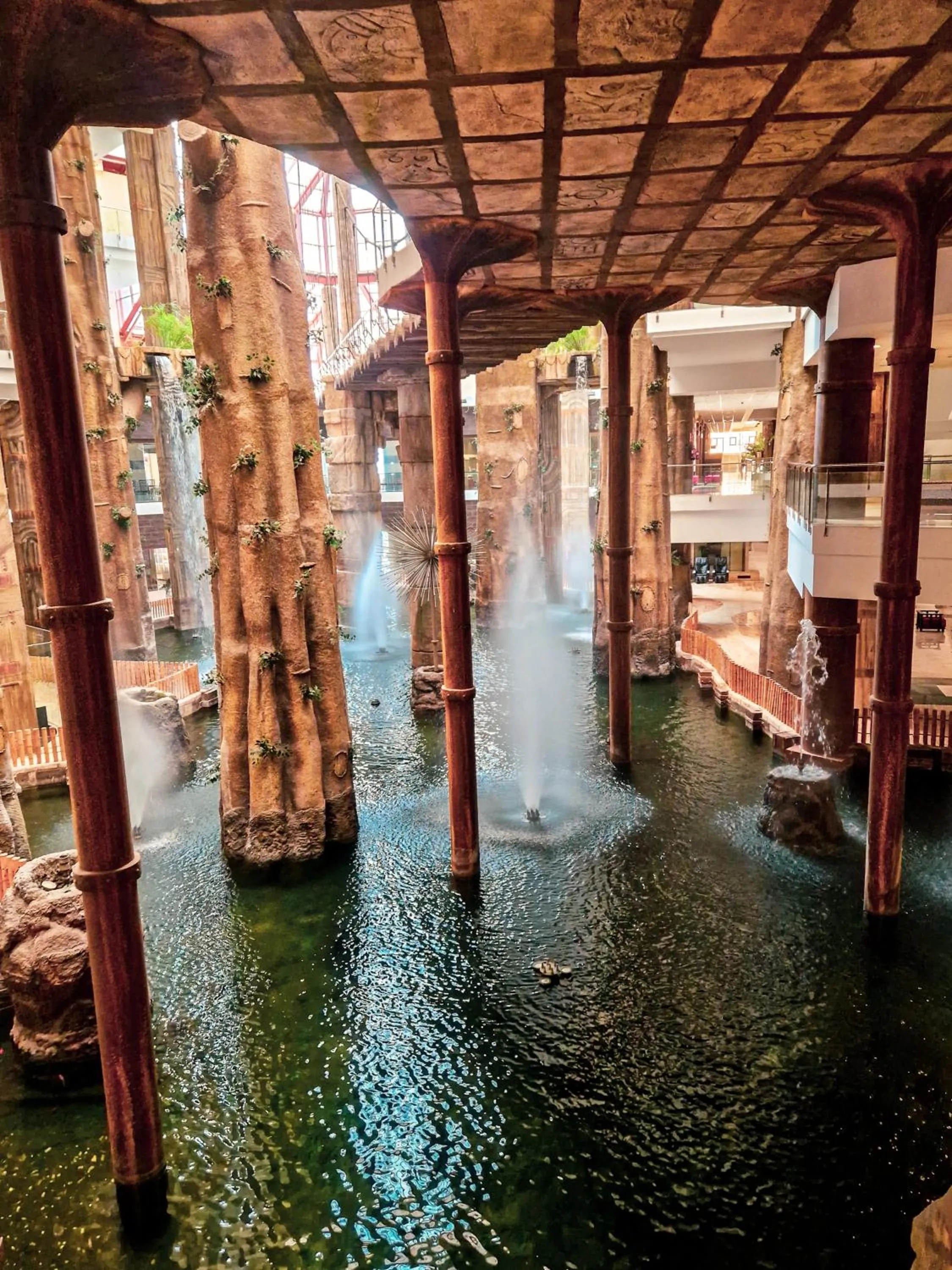 Area and facilities in Holiday World Polynesia