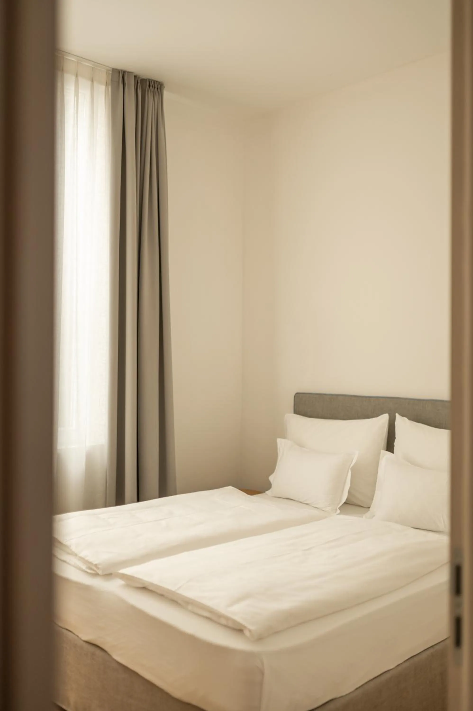 Bedroom, Bed in Kuntino Suites