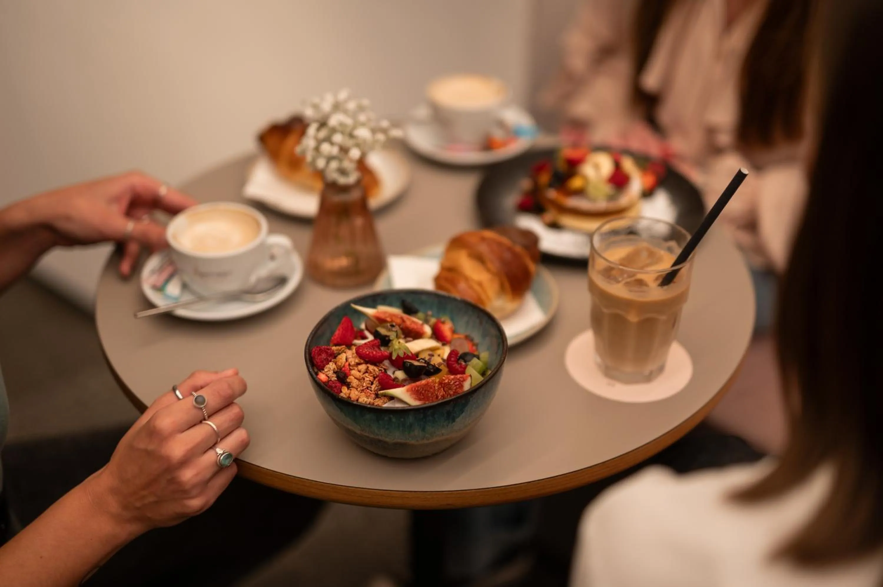 Lounge or bar in Kuntino Suites