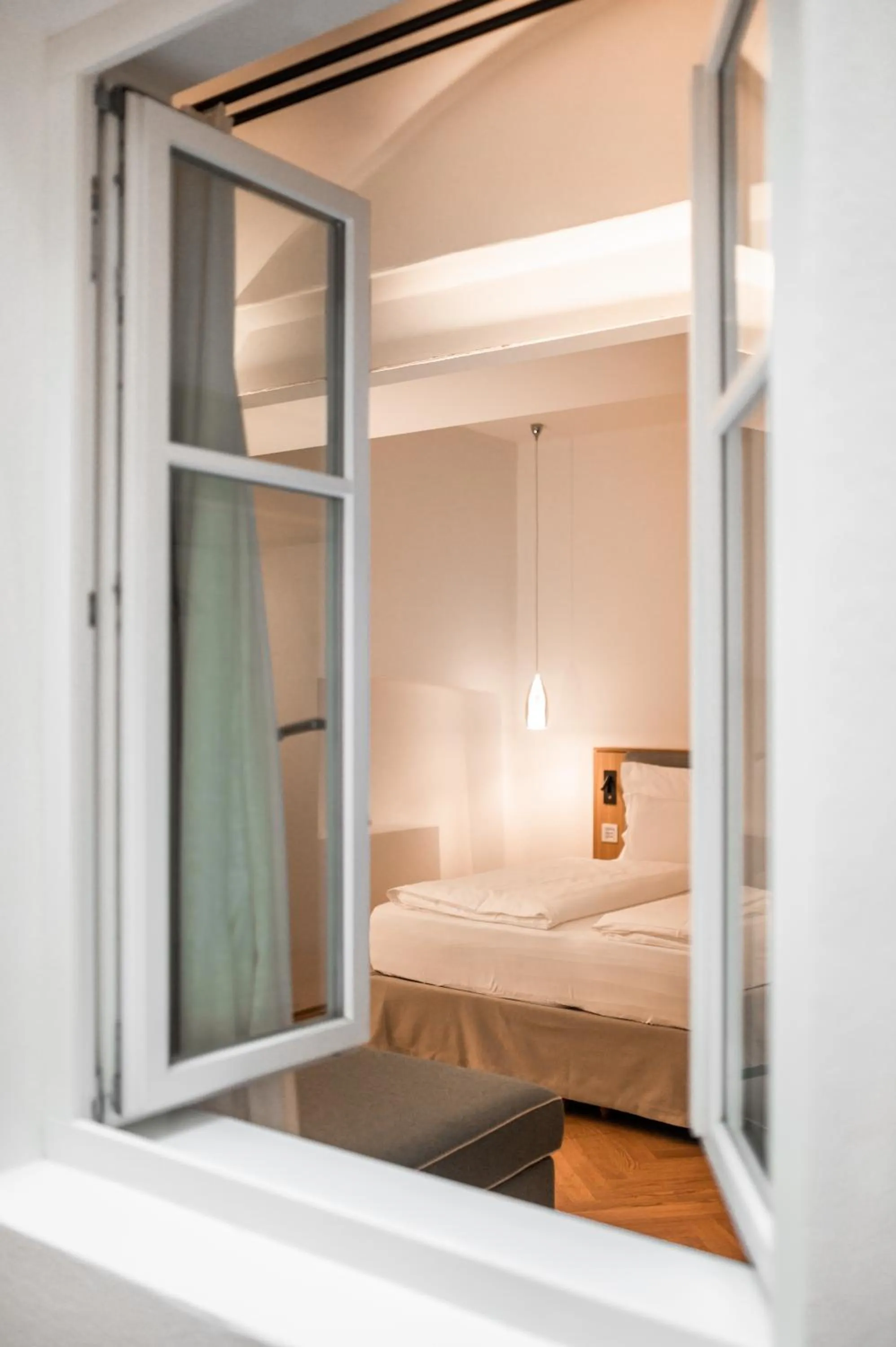 Photo of the whole room, Bed in Kuntino Suites