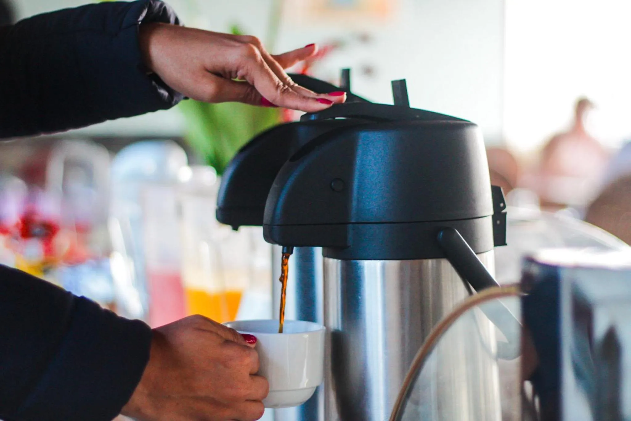 Food and drinks in Pousada Portal de Paraty- COM GERADOR DE ENERGIA