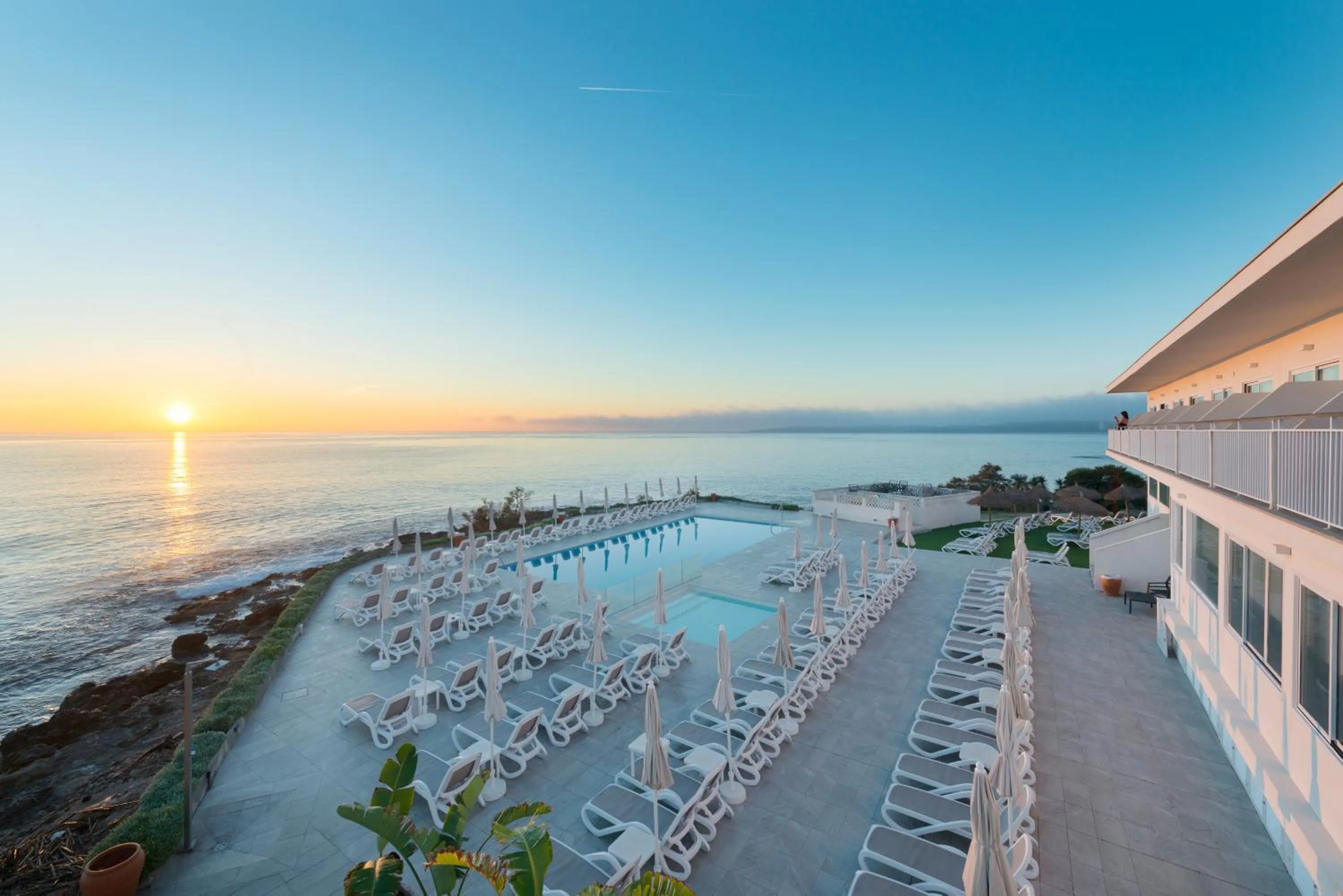 Sea view in Hotel Atolon