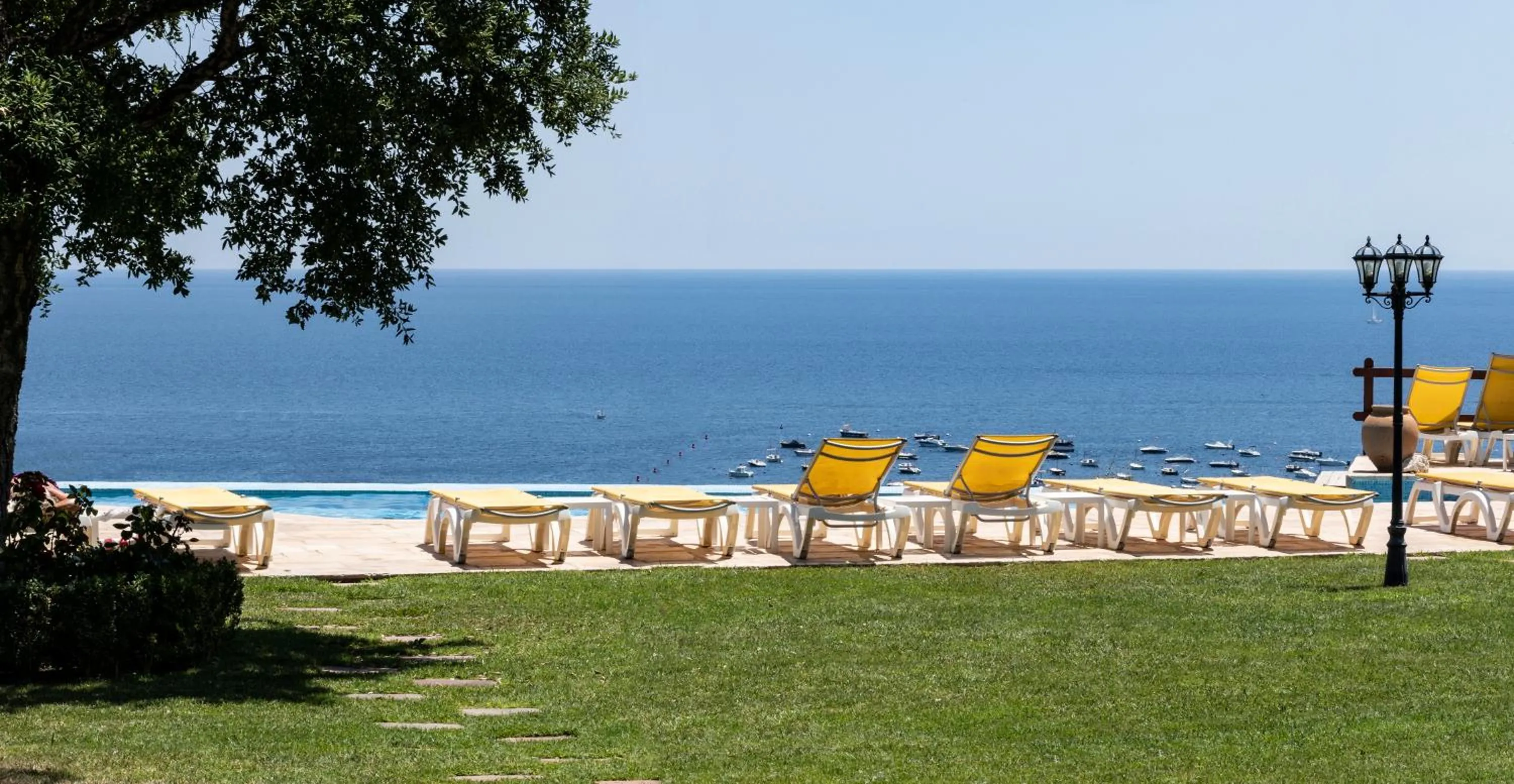 Swimming pool in Hotel BlauMar Llafranc