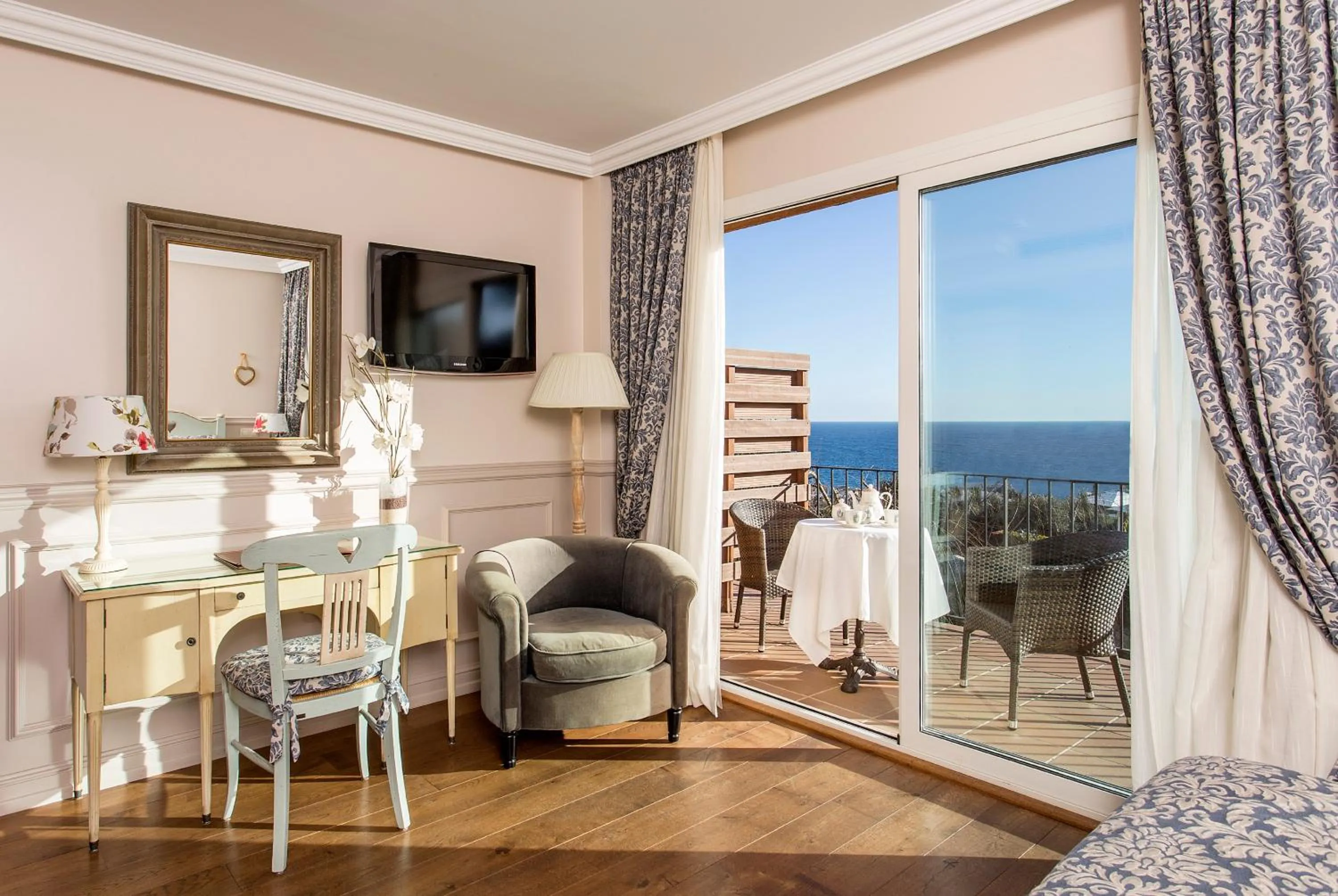 Bed in Hotel BlauMar Llafranc