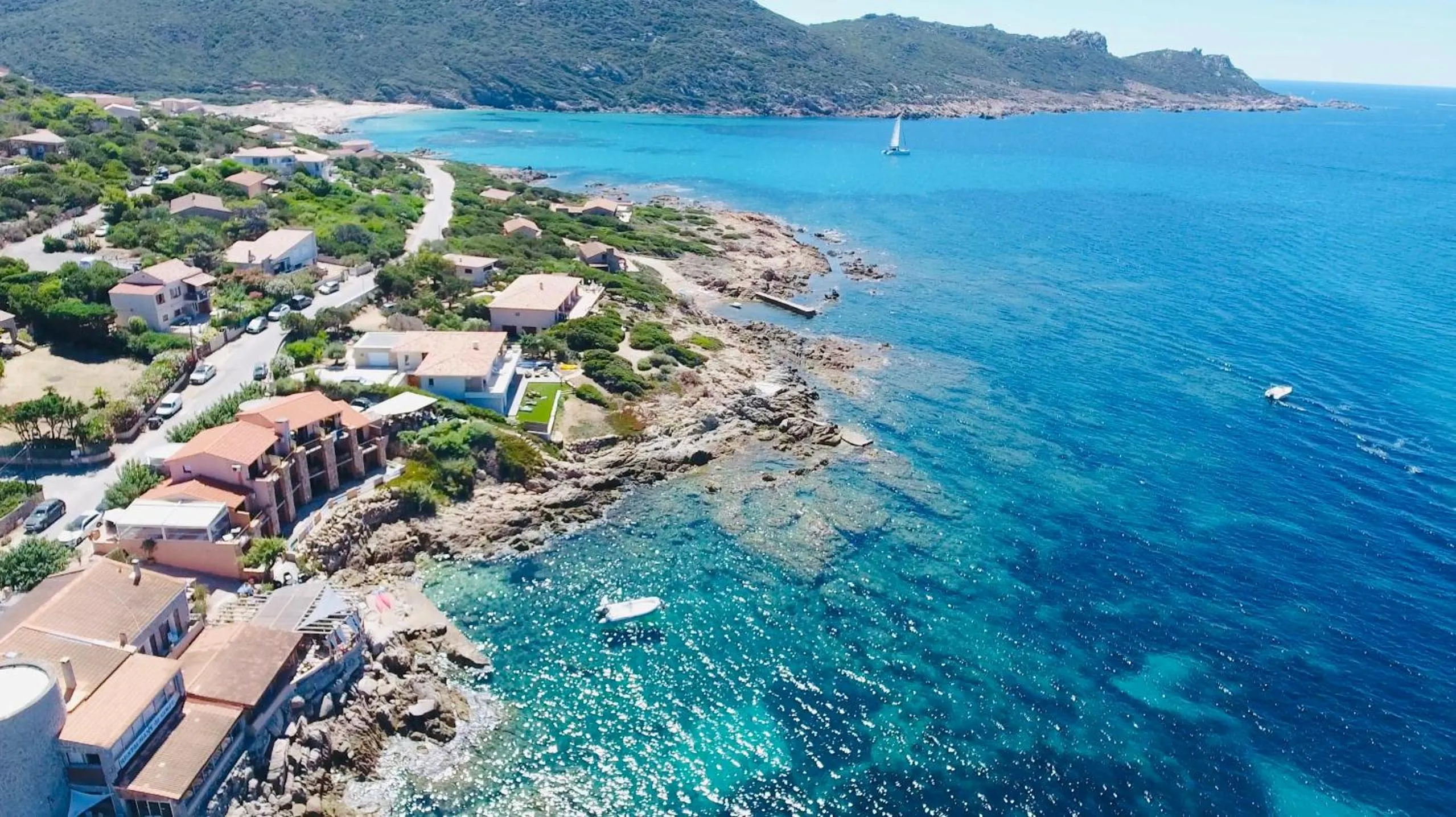 Neighbourhood in Hôtel du Golfe