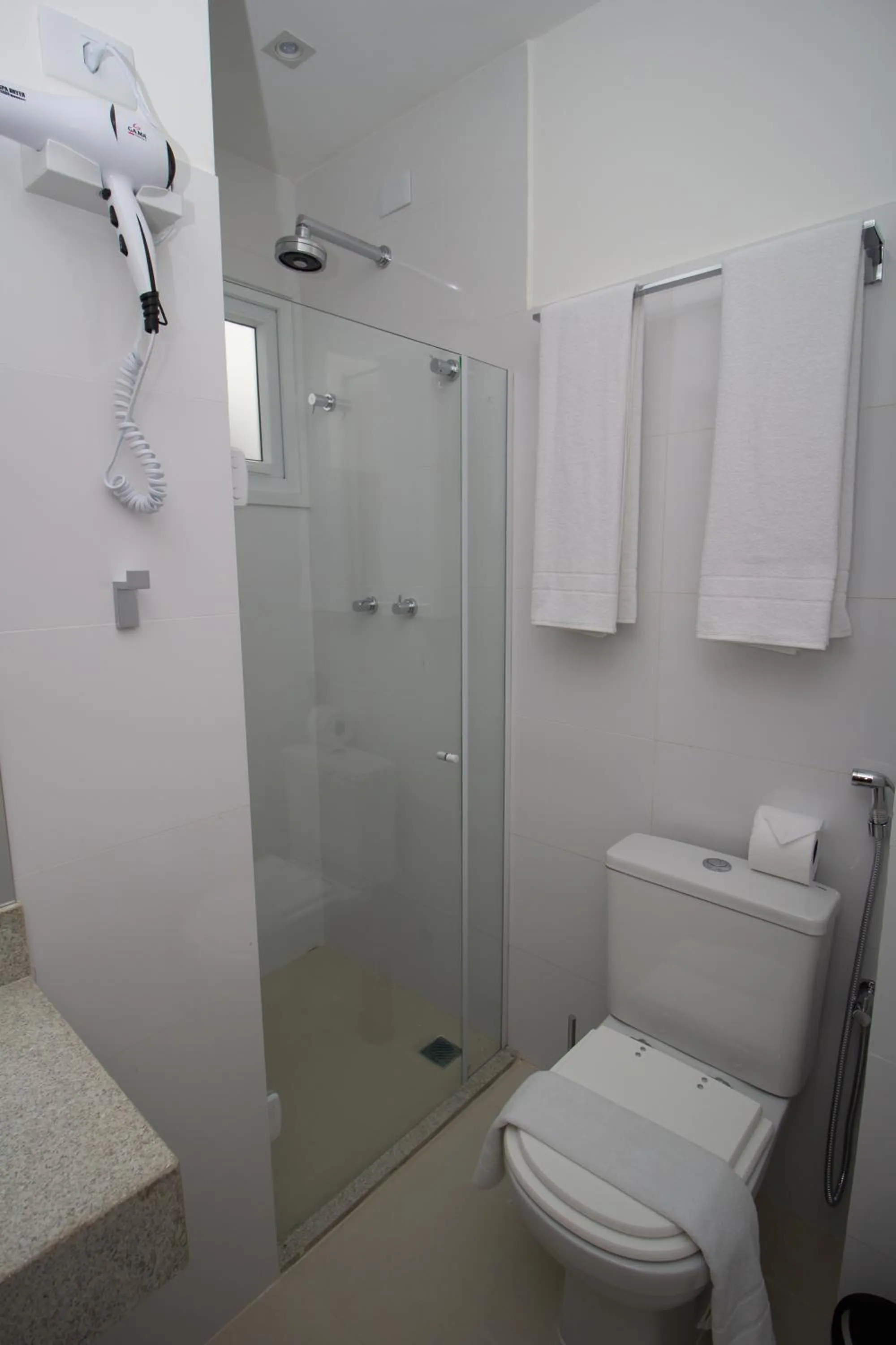 Shower in Apart-Hotel Bella Vida Suítes e Apartamentos