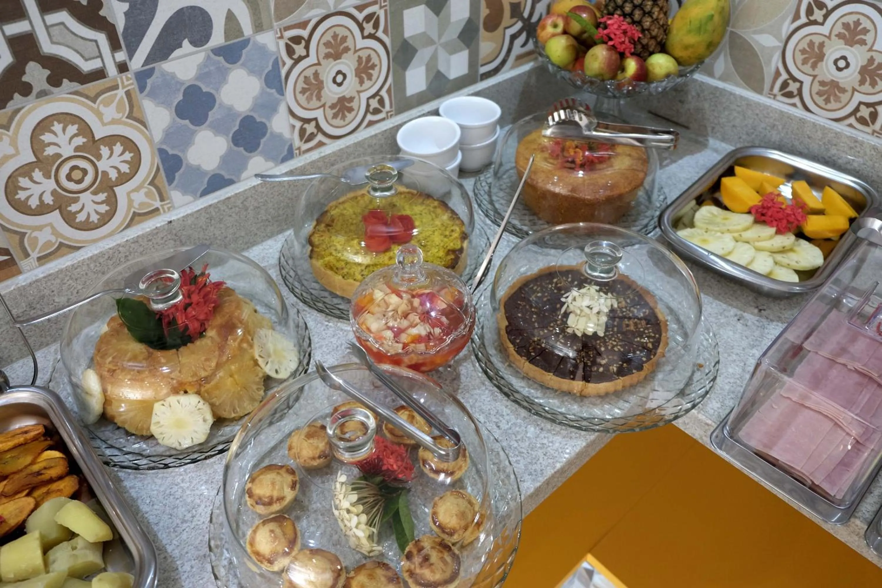 Food and drinks in Apart-Hotel Bella Vida Suítes e Apartamentos